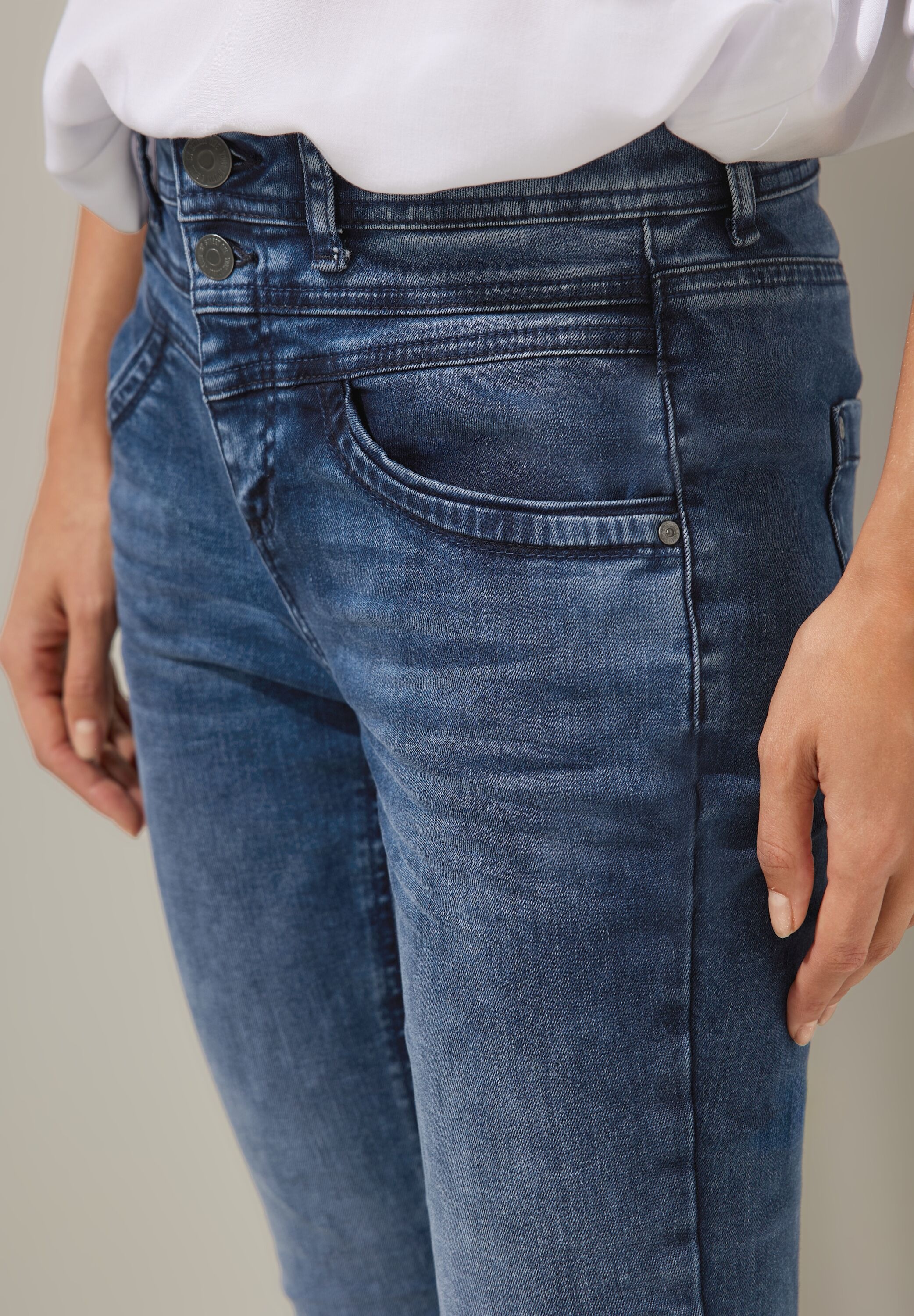 Slim-fit-Jeans, 4-Pocket bestellen ONE I\'m | walking STREET Style