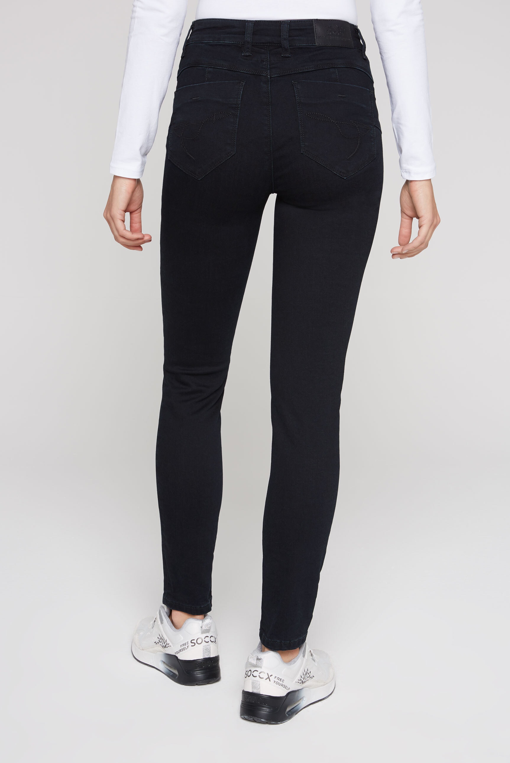 SOCCX Slim-fit-Jeans, mit Stretch-Anteil online