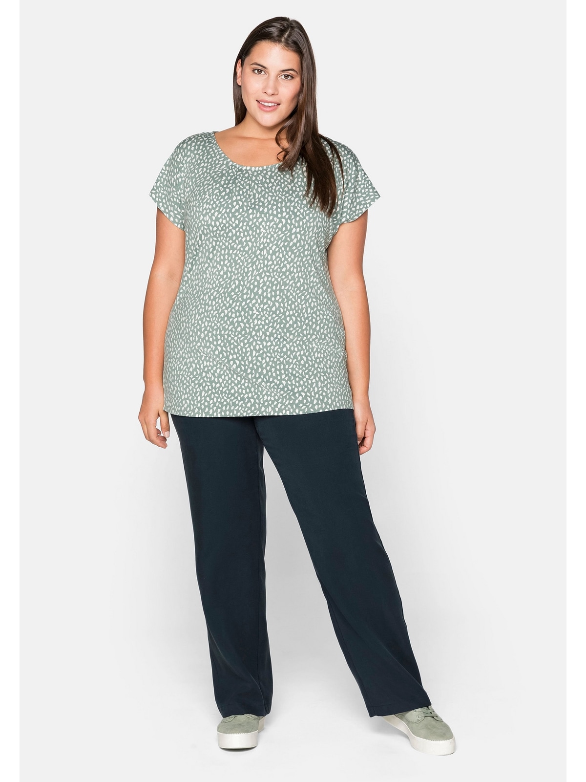 Sheego T-Shirt »Große Größen«, Alloverdruck Falten mit walking und kaufen gelegten | I\'m