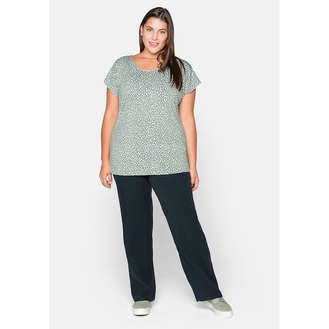 Sheego T-Shirt »Große Größen«, mit Alloverdruck und gelegten Falten kaufen  | I\'m walking