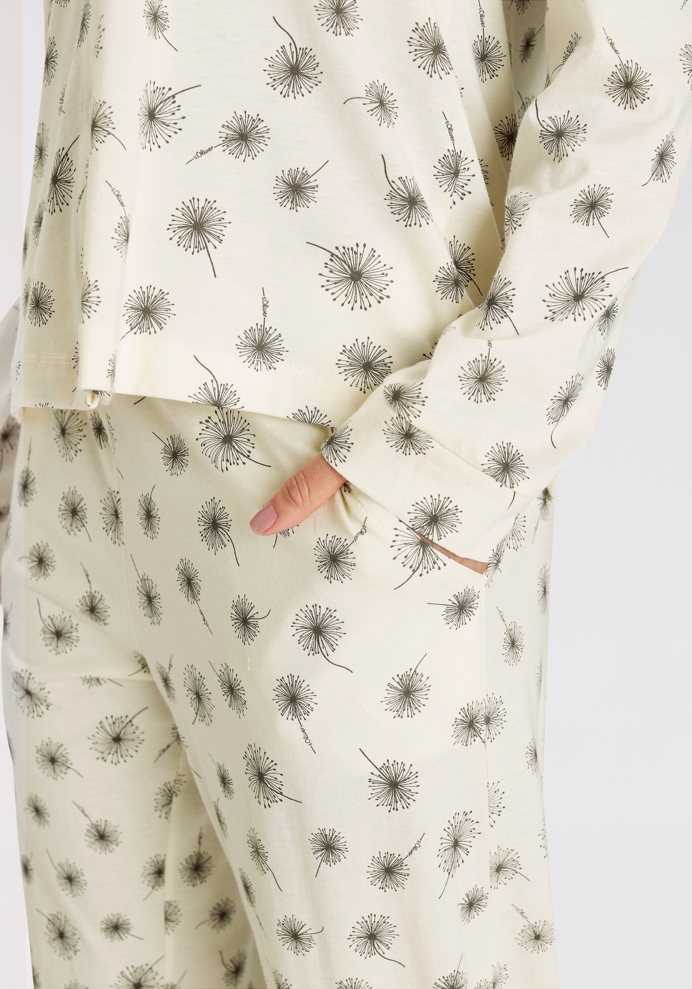 s.Oliver Pyjama, (2 tlg.), mit schönem Muster online kaufen | I'm walking
