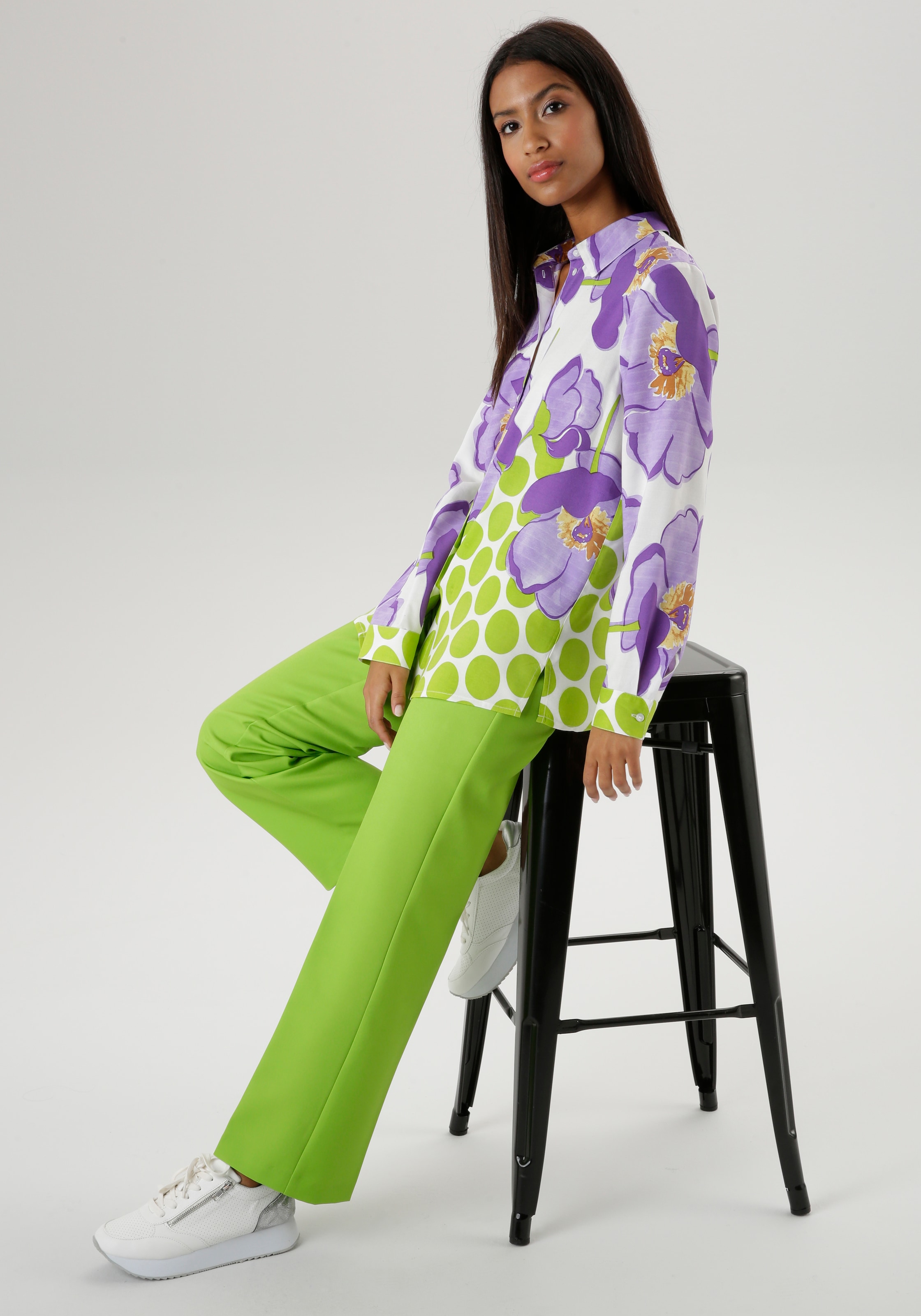 Aniston SELECTED Hemdbluse, mit plakativem Blütendruck und gepunkteter  Bordüre - NEUE KOLLEKTION online kaufen | I\'m walking | Hemdblusen