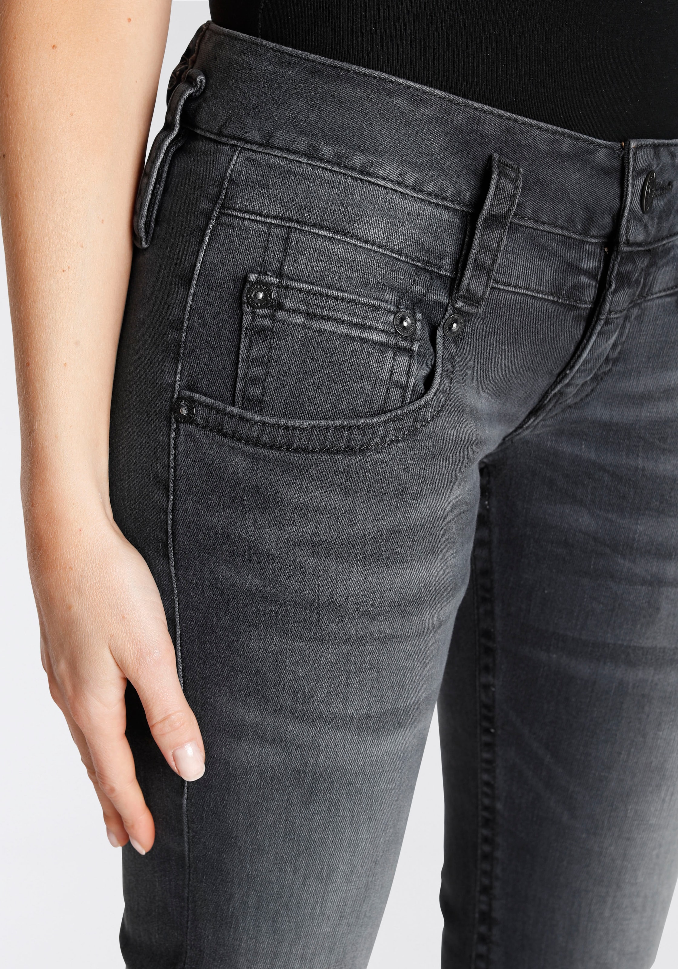 Cashmere«, Herrlicher Slim | walking bestellen Slim-fit-Jeans I\'m »Pitch Denim komfortabel extra Organic