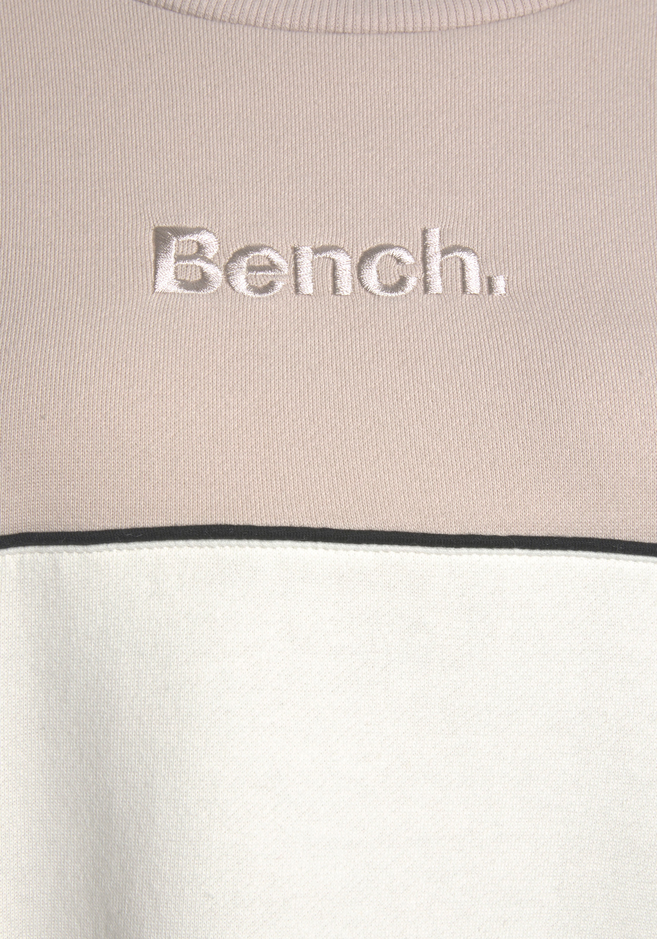 bestellen Wäsche Bench. mit Sweatkleid, Logostickerei in zwei Rechnung auf & Farben