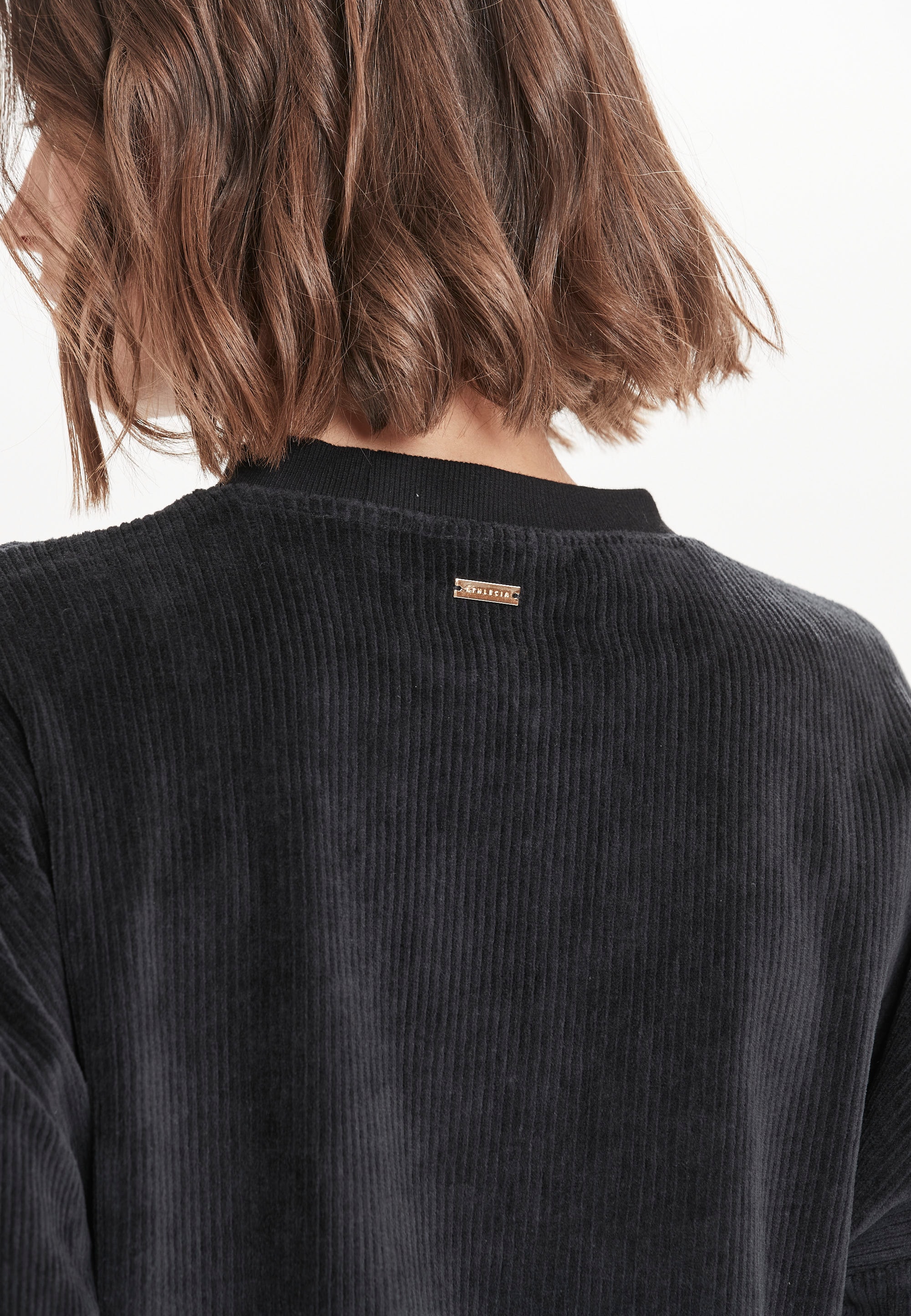 trendigen Sweatshirt Cord-Look bestellen im ATHLECIA »Marlie«,