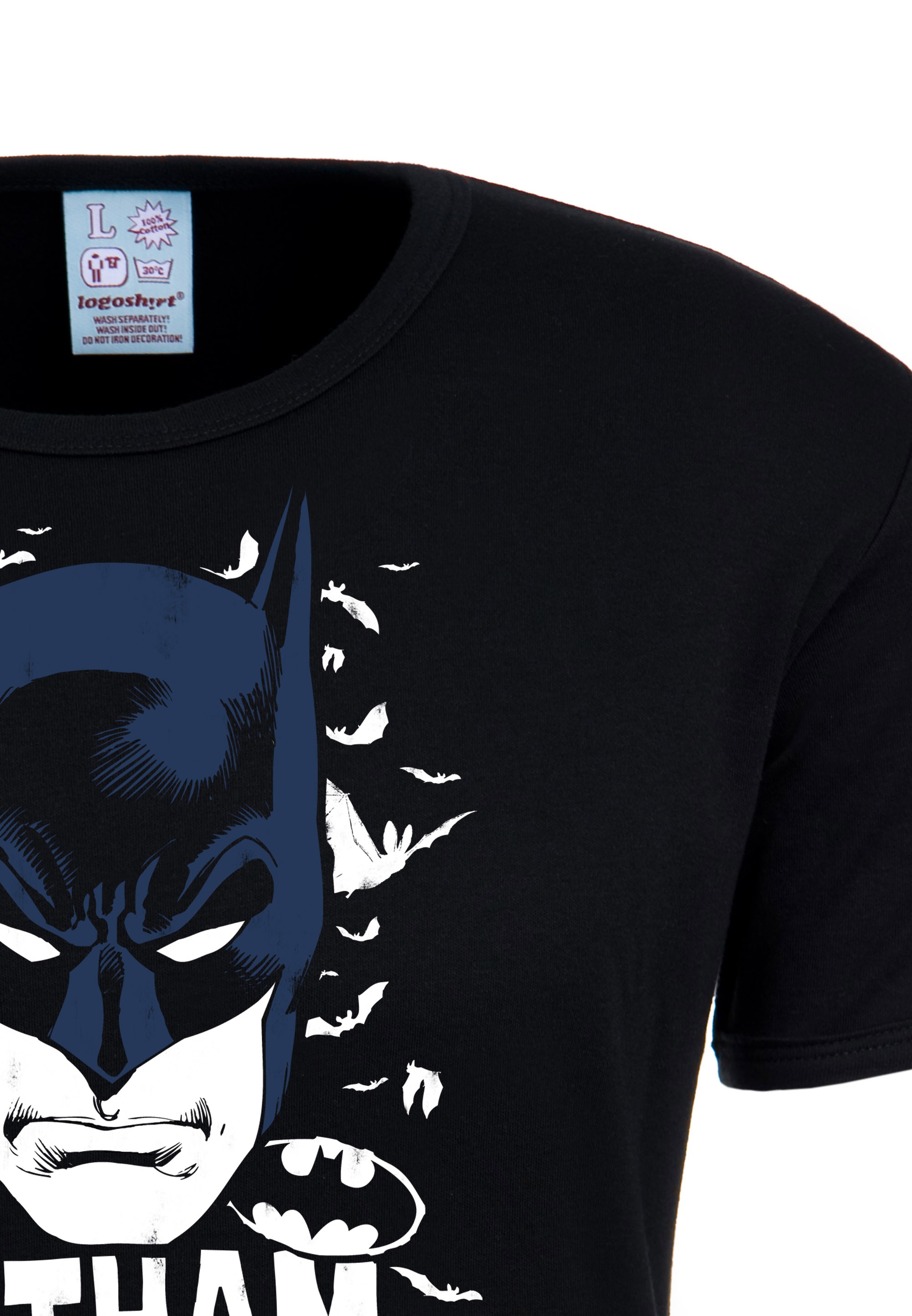 LOGOSHIRT T-Shirt »Batman - Gotham Originaldesign mit bestellen lizenziertem Knight«