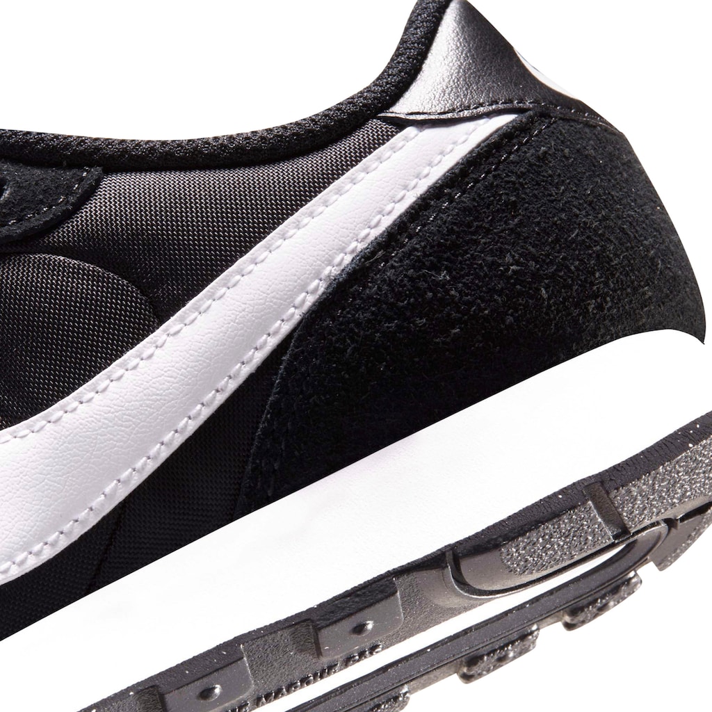 Nike Sportswear Sneaker »Md Runner Valiant«