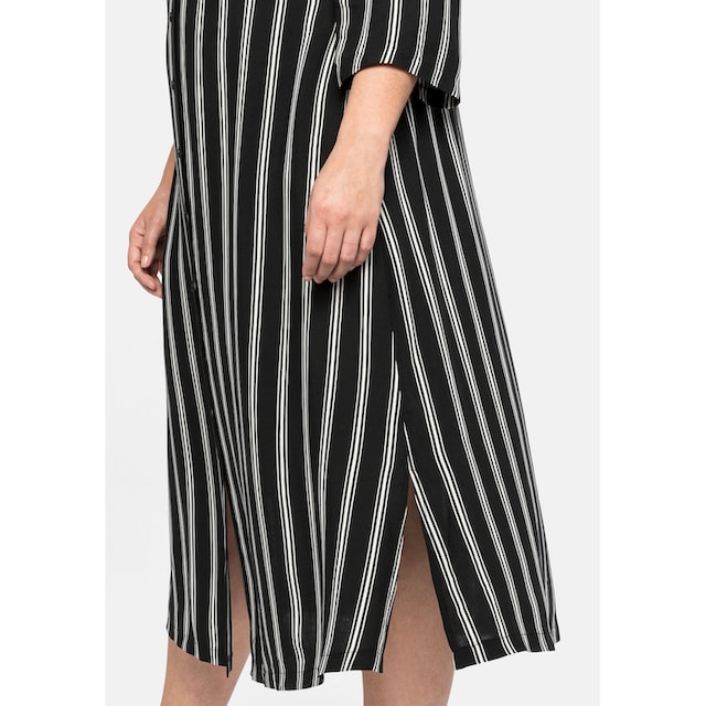 Sheego Blusenkleid »Große Größen«, mit seitlichen Schlitzen, aus angenehmer  Viskose kaufen