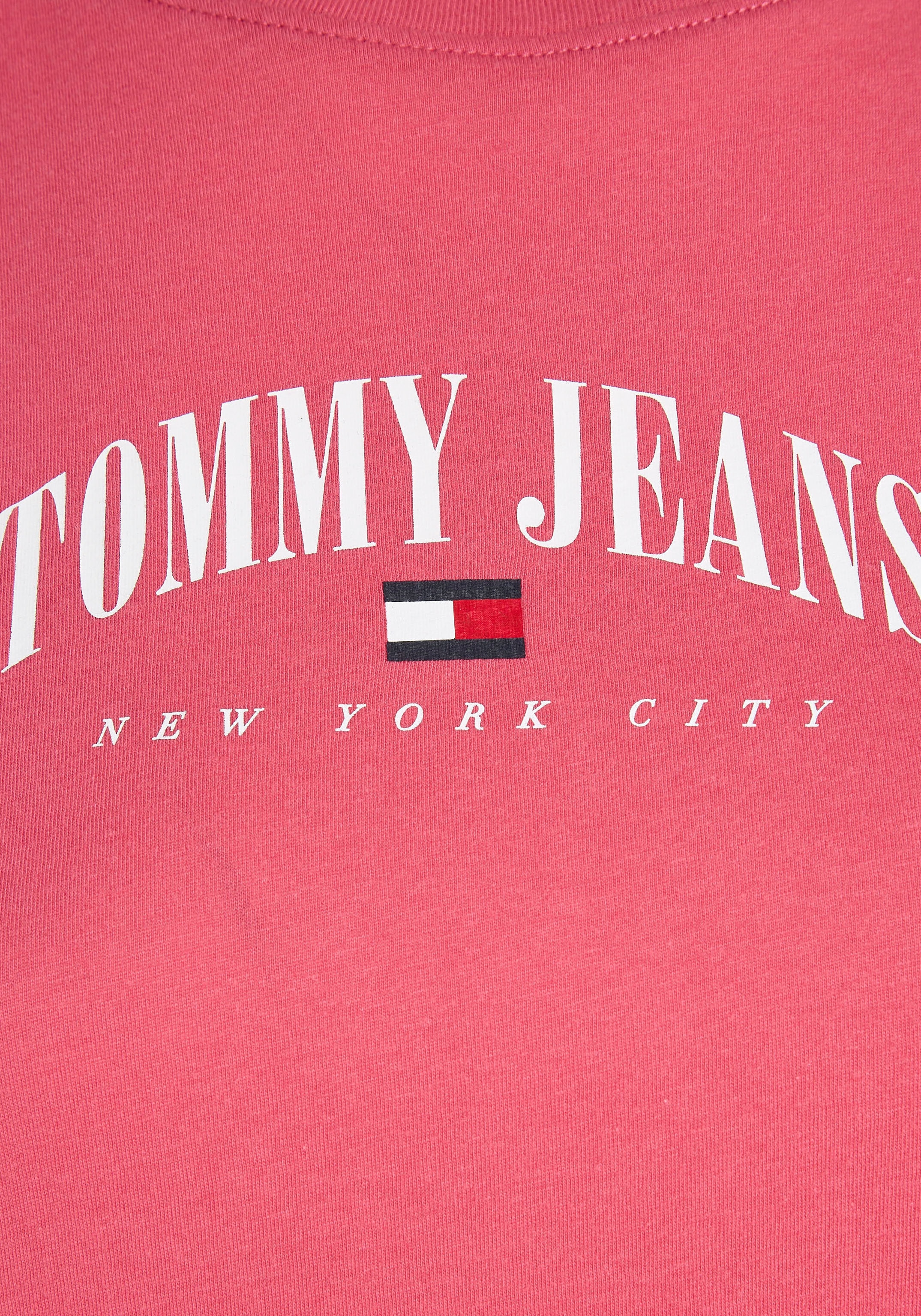 PLUS Tommy CURVE,mit 2 SIZE (1 BBY Jeans I\'m walking Tommy LOGO ESSENTIAL | »TJW Curve CRV Kurzarmshirt bestellen Jeans-Markendetails SS«, tlg.),