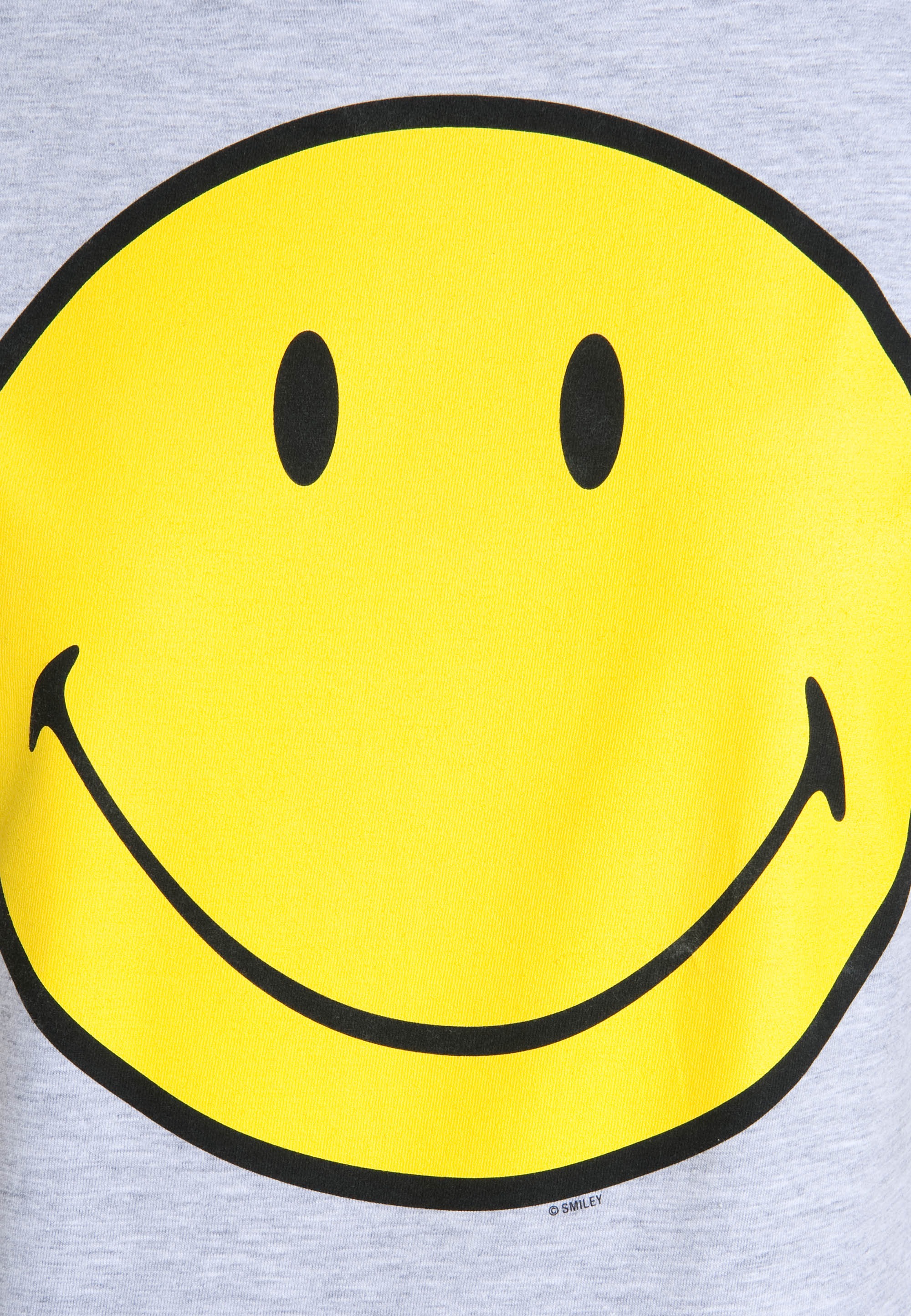 LOGOSHIRT T-Shirt »Smiley«, mit lizenziertem I\'m | walking Originaldesign kaufen