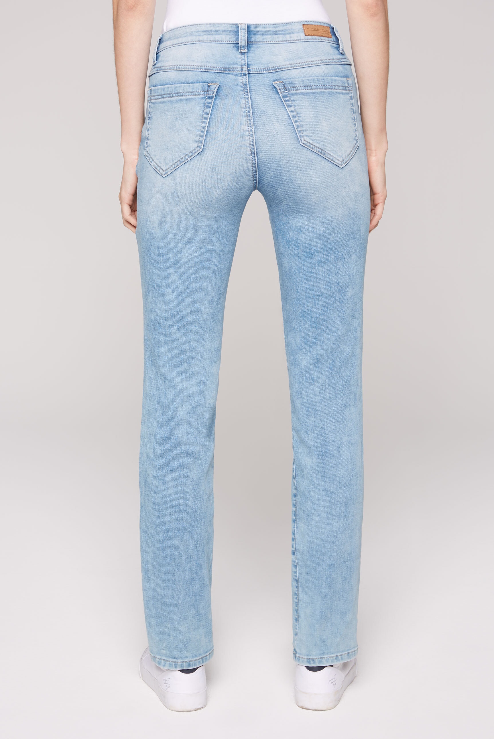 Bleaching-Effekten shoppen SOCCX mit Regular-fit-Jeans,