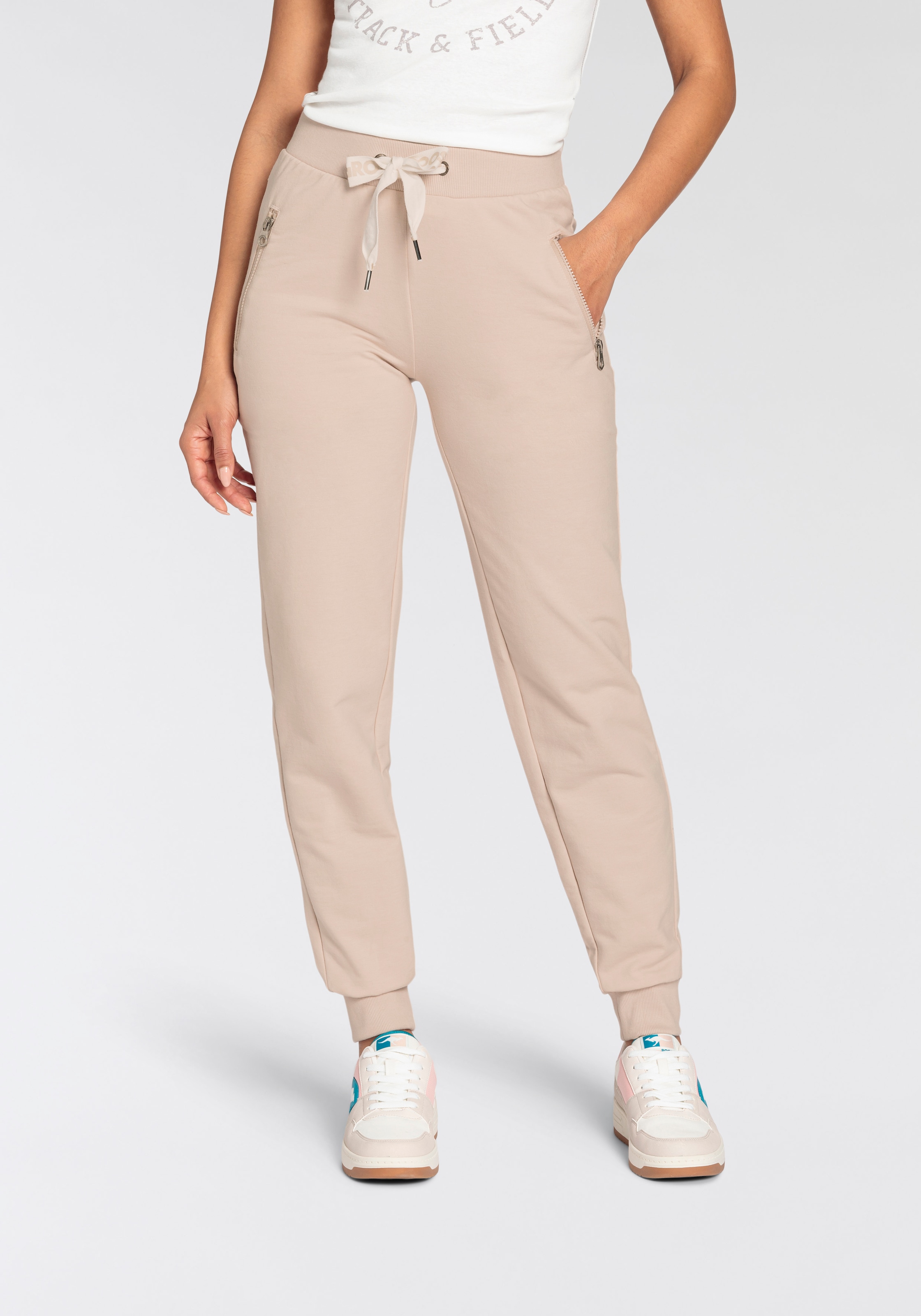 KangaROOS Jogger Pants, Sweatpants mit Zippertaschen und Logo String -NEUE  KOLLEKTION online kaufen | I\'m walking