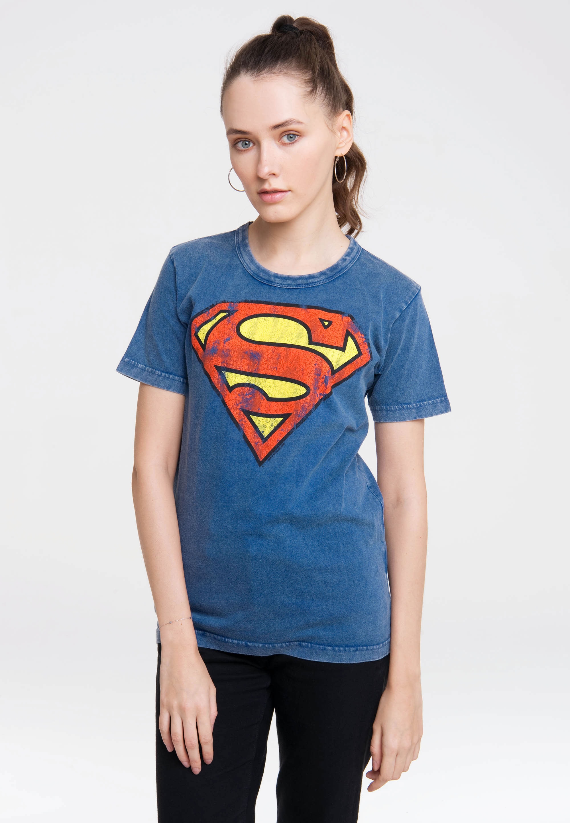 LOGOSHIRT T-Shirt »DC mit – Print Superman«, walking I\'m lizenziertem | Comics online