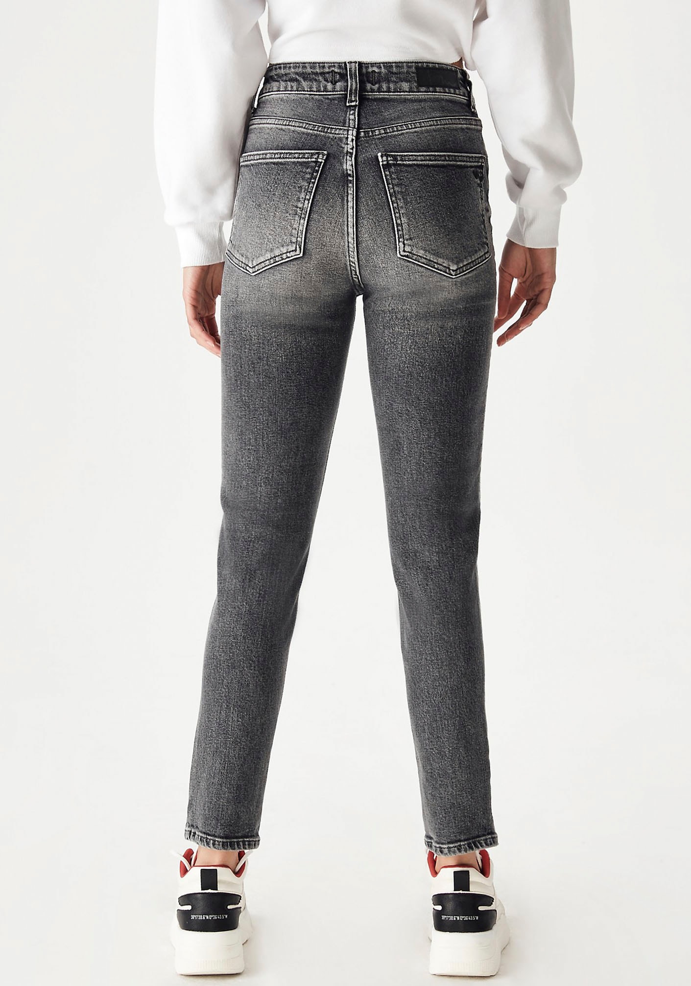 LTB Slim-fit-Jeans »FREYA«, (1 tlg.), mit hohem Bund shoppen