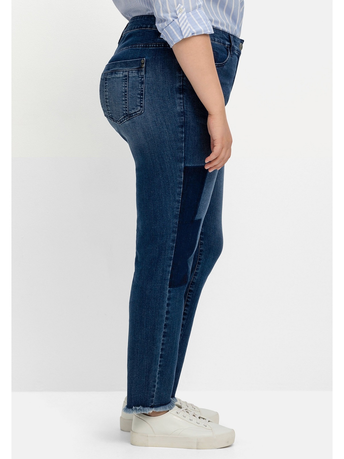 Sheego Stretch-Jeans »Große Größen«, mit Patch-Optik und Fransensaum online | 7/8-Hosen