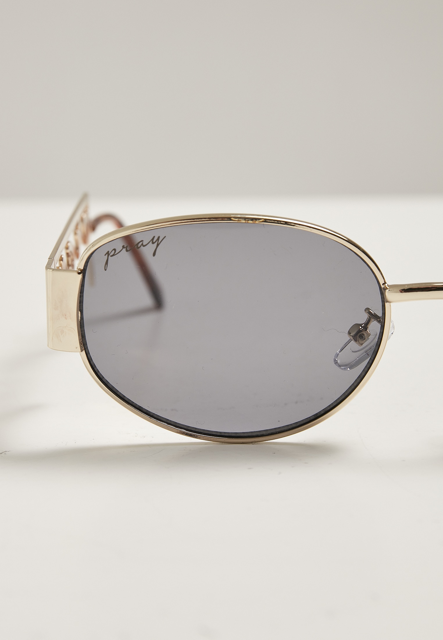 MisterTee Sonnenbrille »Accessoires Metal I\'m walking Sunglasses Pray« | kaufen