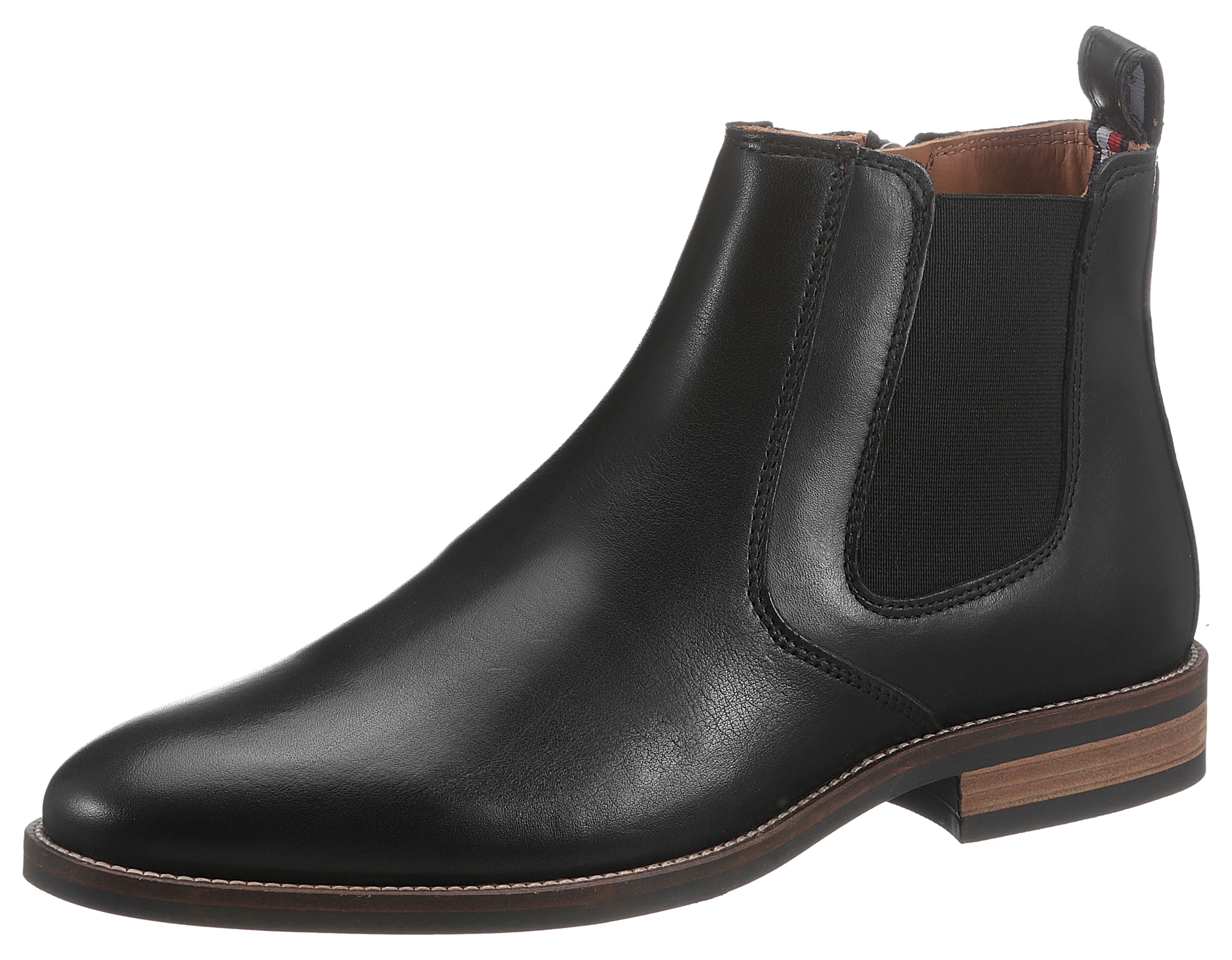 Tommy Hilfiger Chelseaboots ESSENTIAL HILFIGER LTH CHELSEA mit praktischer Anziehlasche
