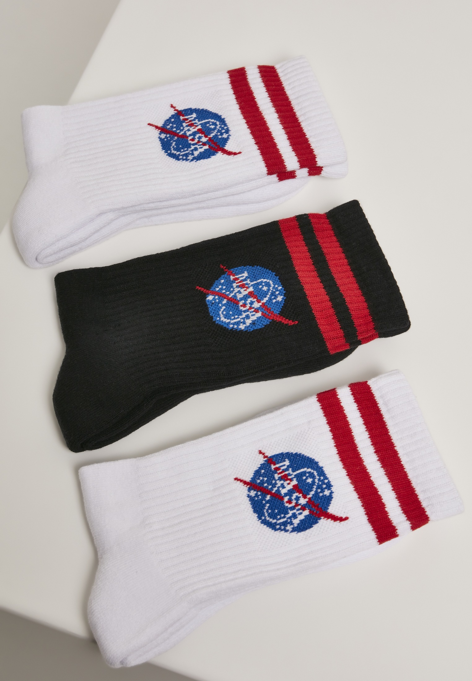 MisterTee Freizeitsocken »MisterTee NASA Insignia Socks 3-Pack« kaufen