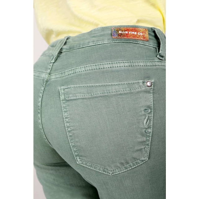 BLUE FIRE Skinny-fit-Jeans »CHLOE«, mit Reißverschluß-Detail an der  Eingrifftasche shoppen | I\'m walking