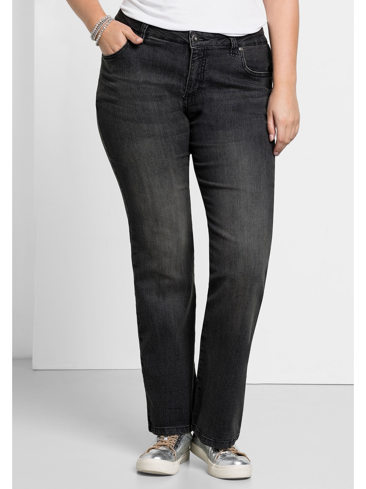 Sheego Bootcut-Jeans online Größen«, walking in I\'m 5-Pocket-Form, Used-Effekten | mit »Große