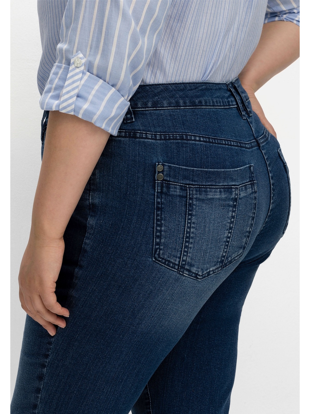 Sheego und Größen«, mit Stretch-Jeans Patch-Optik »Große online Fransensaum