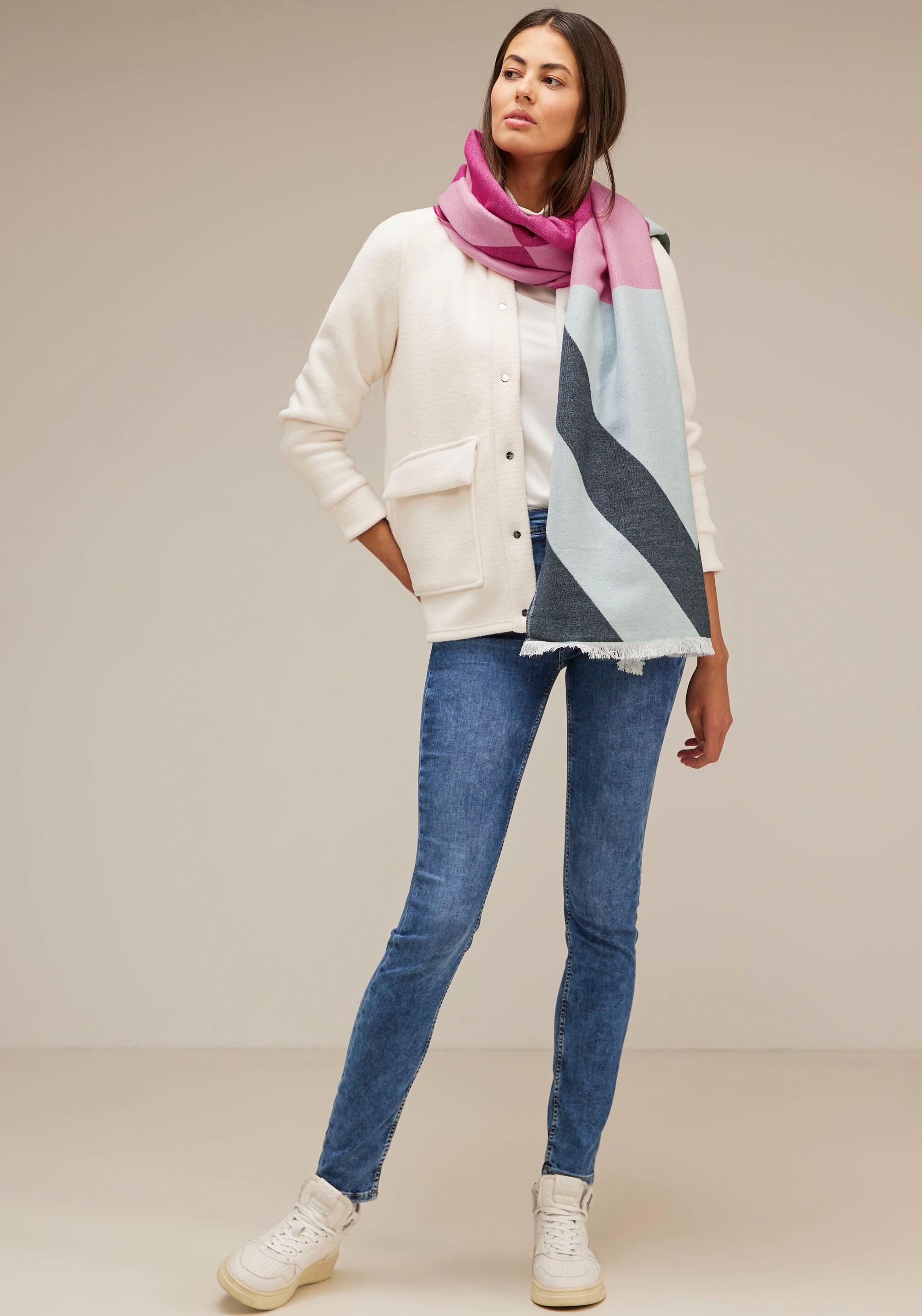 I\'m walking ONE STREET | kaufen Schal, online mehrfarbigem Ikat-Muster mit