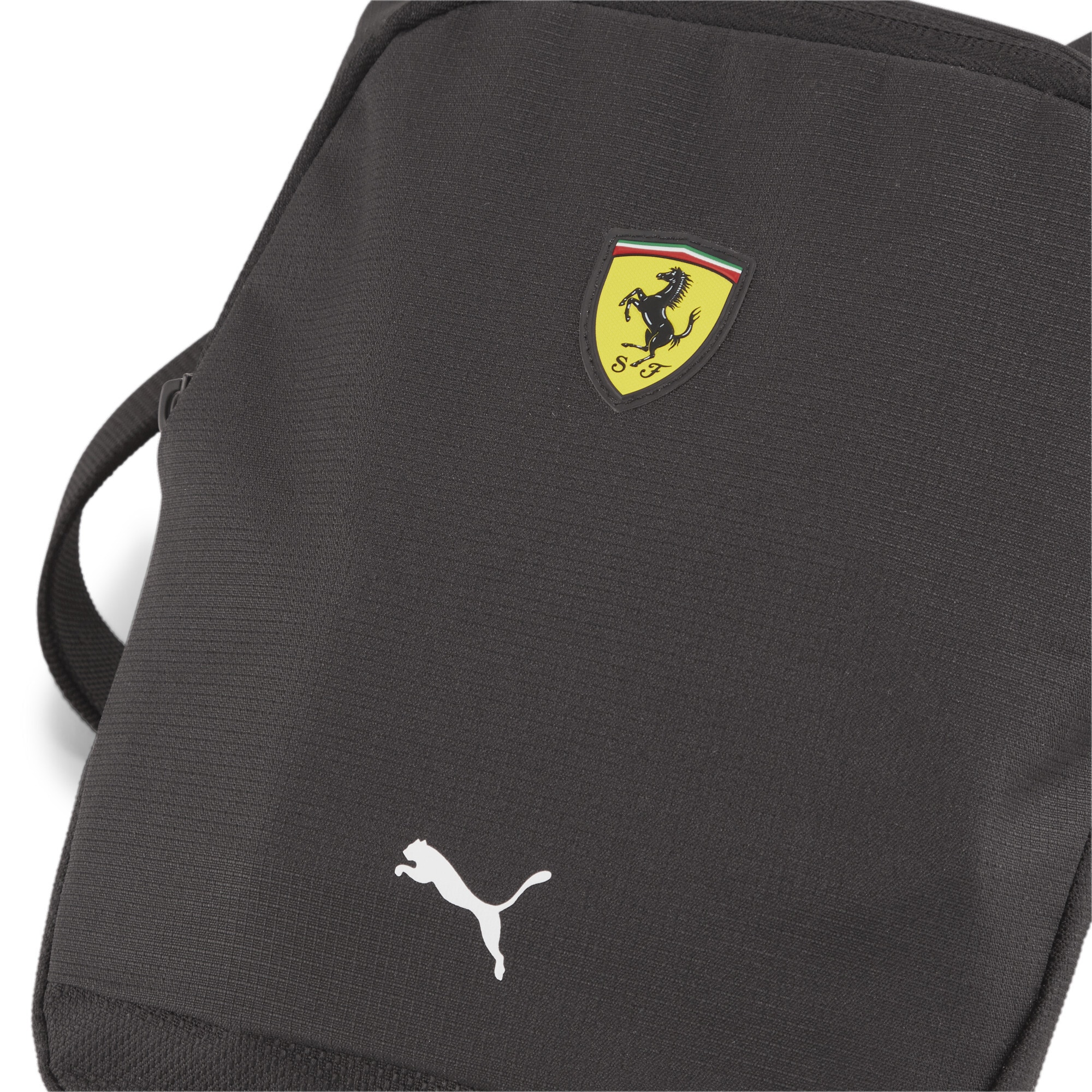 Puma hotsell ferrari umhängetasche