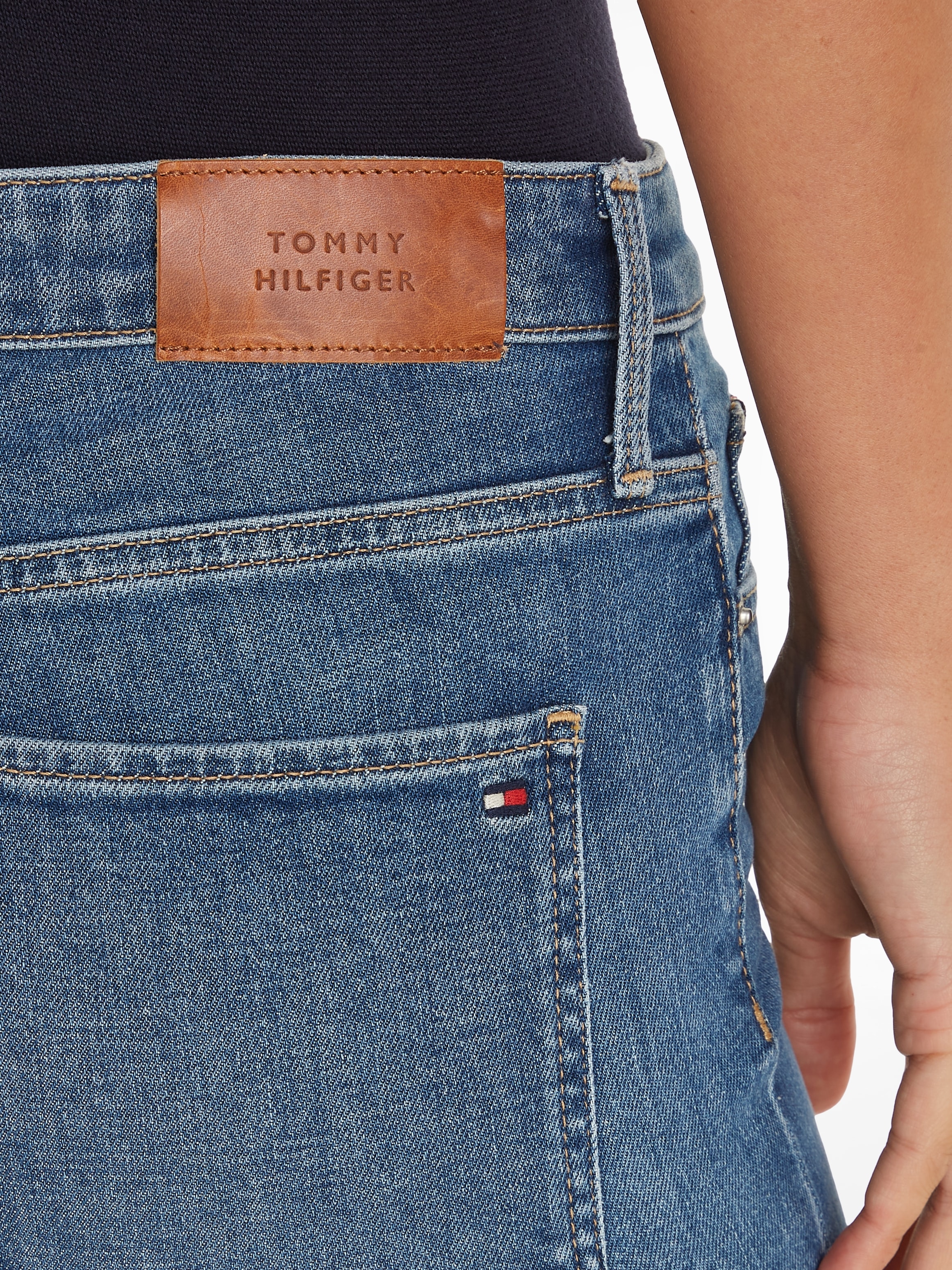 Tommy Hilfiger Bootcut-Jeans, mit Bügelfalten bestellen | I\'m walking
