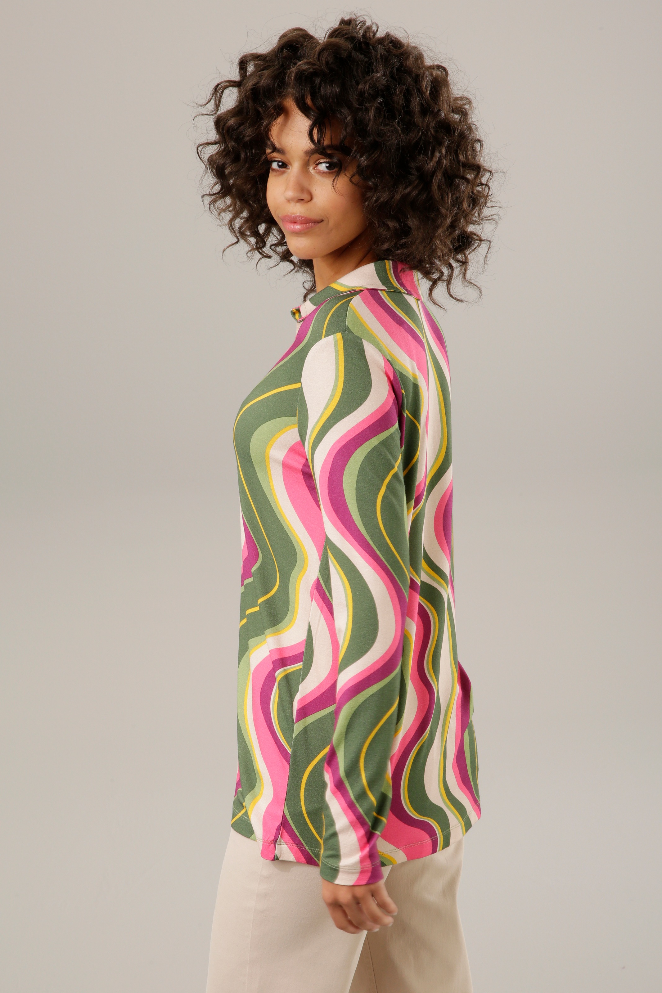 Aniston CASUAL - jedes Teil ein Wellenmuster farbenfrohes online I\'m | Unikat Shirtbluse, walking