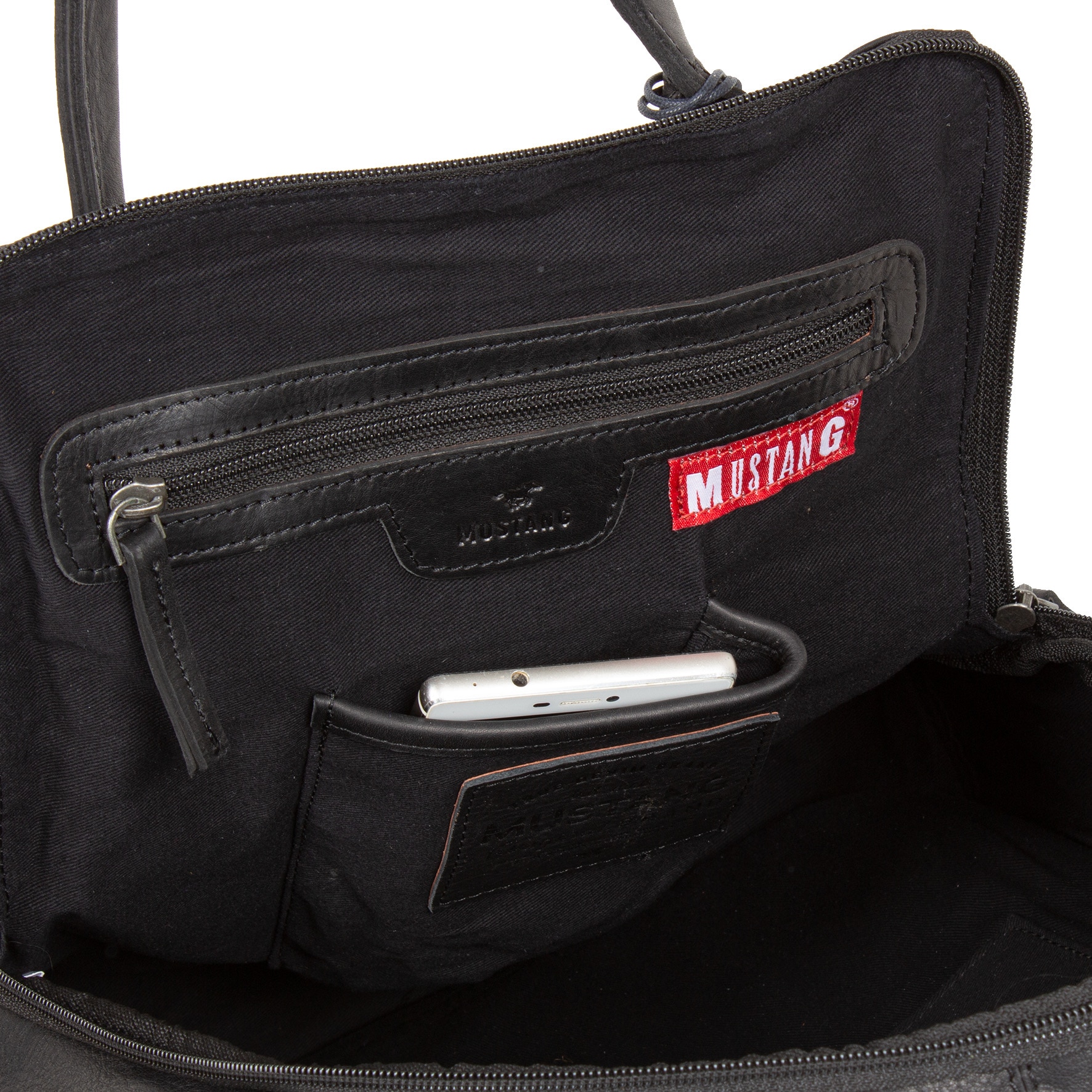 MUSTANG Cityrucksack »Catania Backpack«, mit Reißverschluss-Vortasche  bestellen | I\'m walking