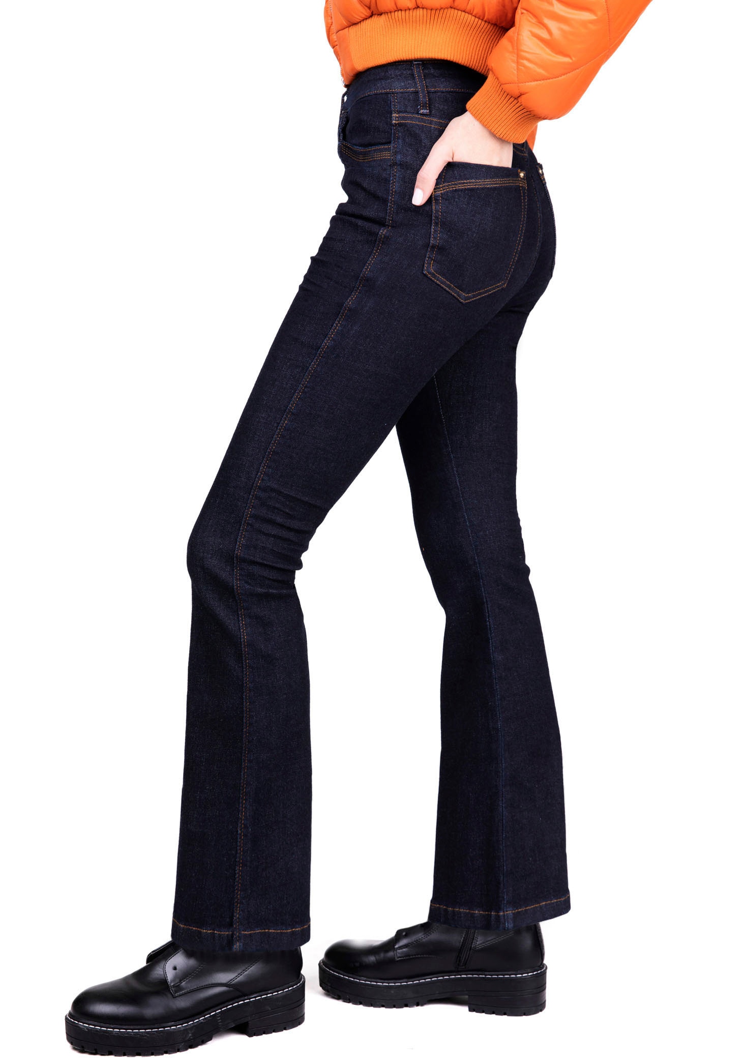 online I\'m für FIRE eine Bootcut-Jeans »VICKY«, bequeme BLUE mit Passform walking | Elasthan