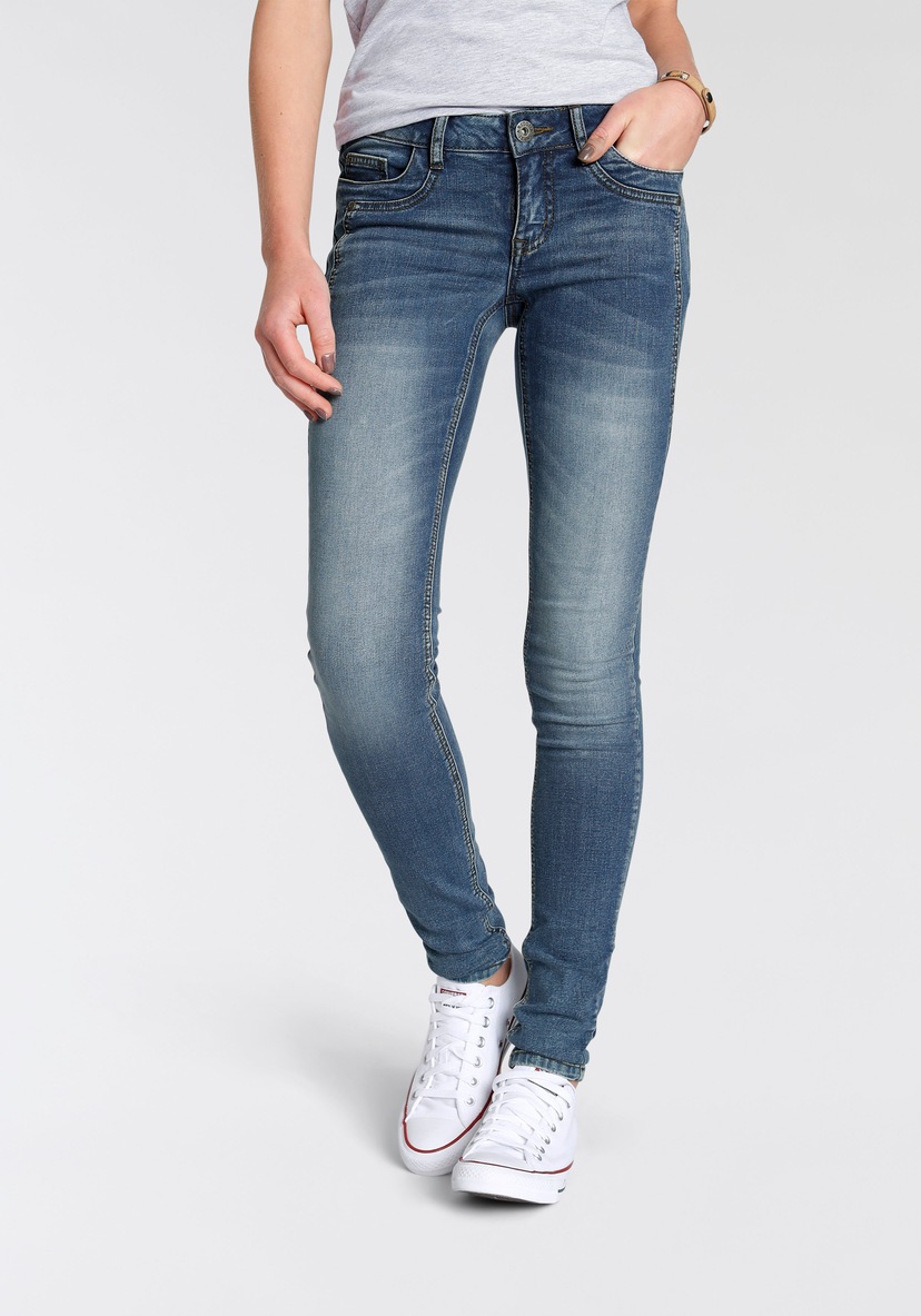 Hilfiger »CRV mit Curve walking FLX TH MEL«, HW Tommy Skinny-fit-Jeans I\'m | SKNNY Logoprägung online HARLEM kaufen