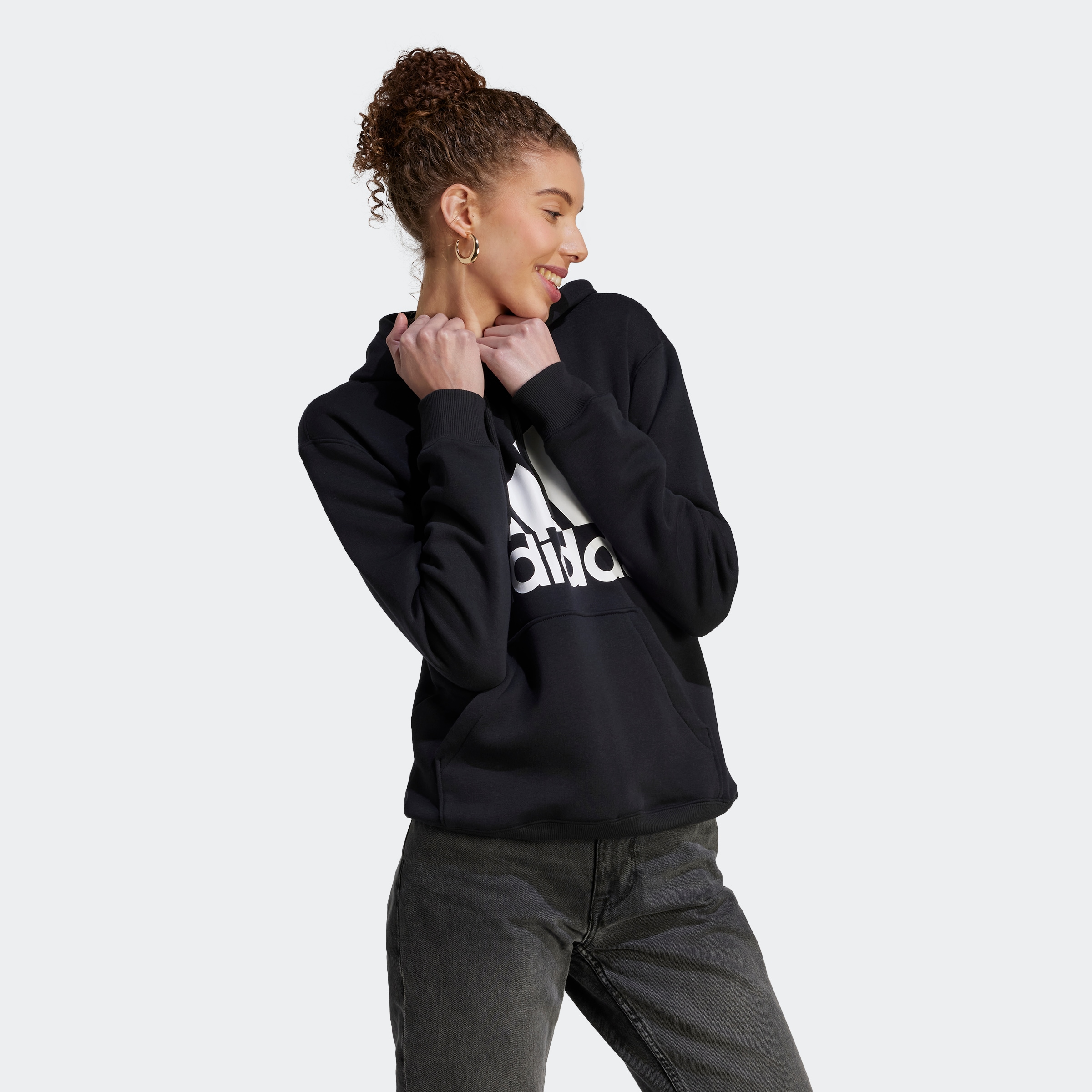 »ESSENTIALS LOGO HOODIE« REGULAR Kapuzensweatshirt adidas online BIG Sportswear