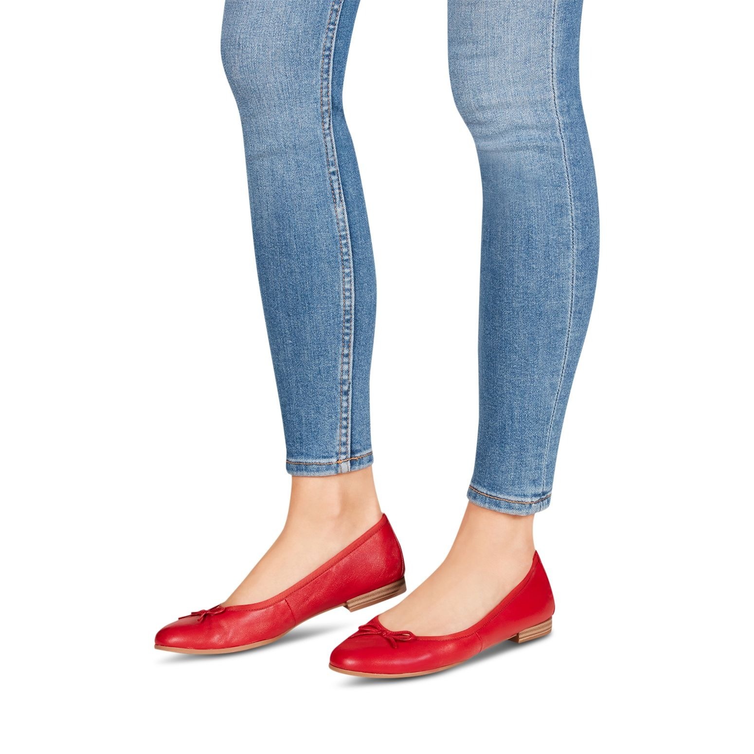 Tamaris Ballerina, mit dekorativer Schleife