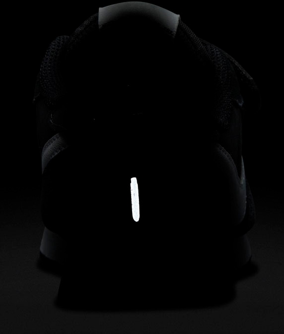 Nike Sportswear Sneaker »MD VALIANT«, mit Klettverschluss für Kids | hier  bei