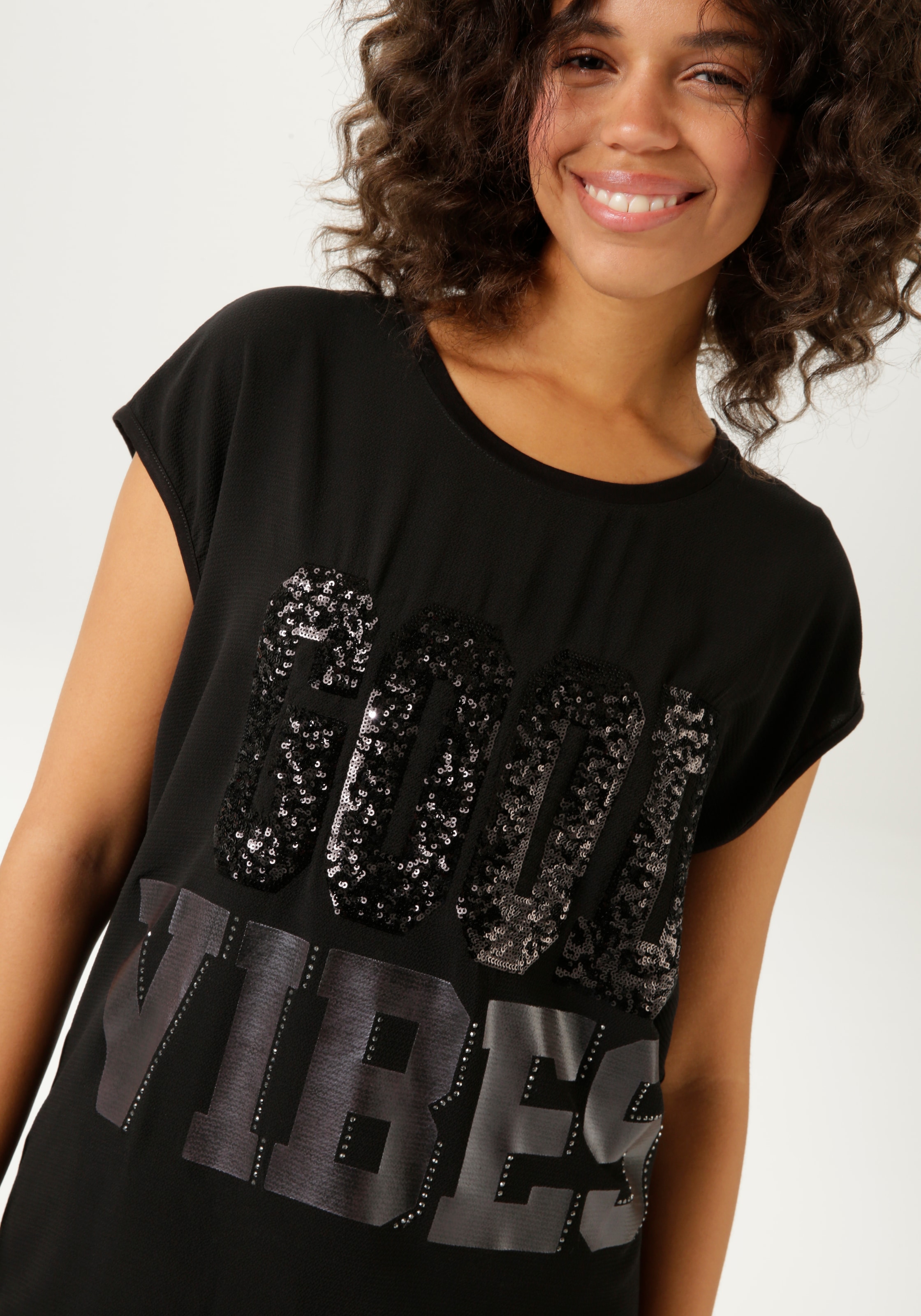 Aniston CASUAL Shirtbluse, mit Pailletten und Glitzersteinchen verziert - NEUE  KOLLEKTION online kaufen | I'm walking