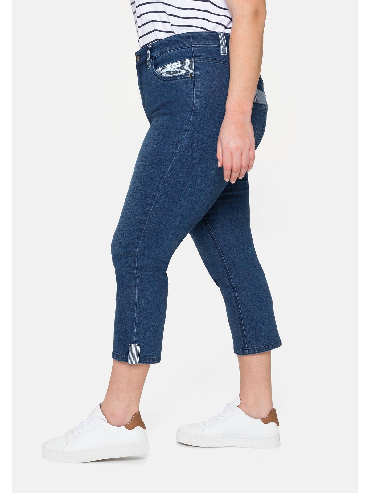 Sheego Stretch-Jeans »Große I\'m walking Kontrastdetails «Die Schmale», Größen«, 7/8-Länge, kaufen in | mit