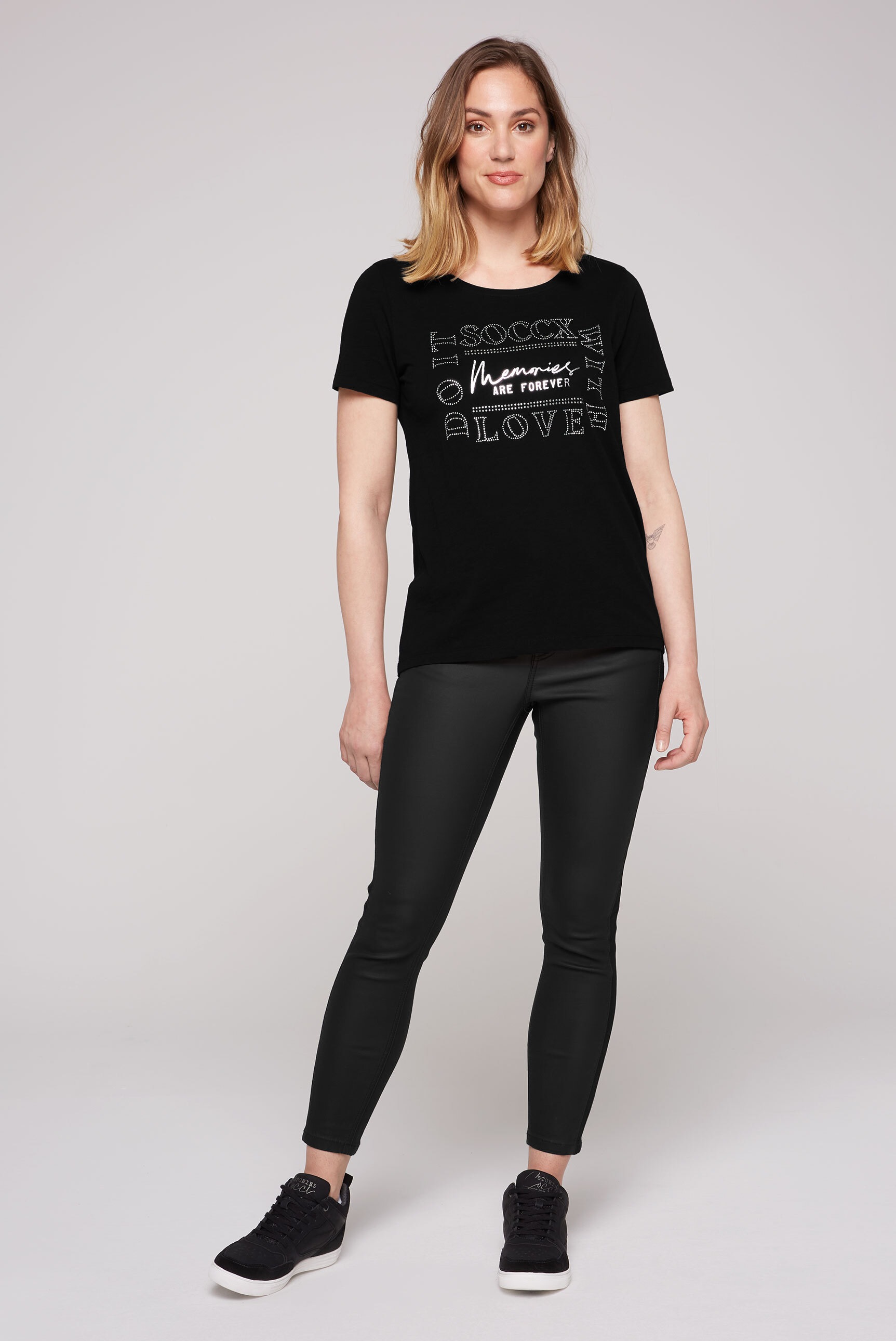 SOCCX Rundhalsshirt, mit längerer Rückenpartie online kaufen | I\'m walking
