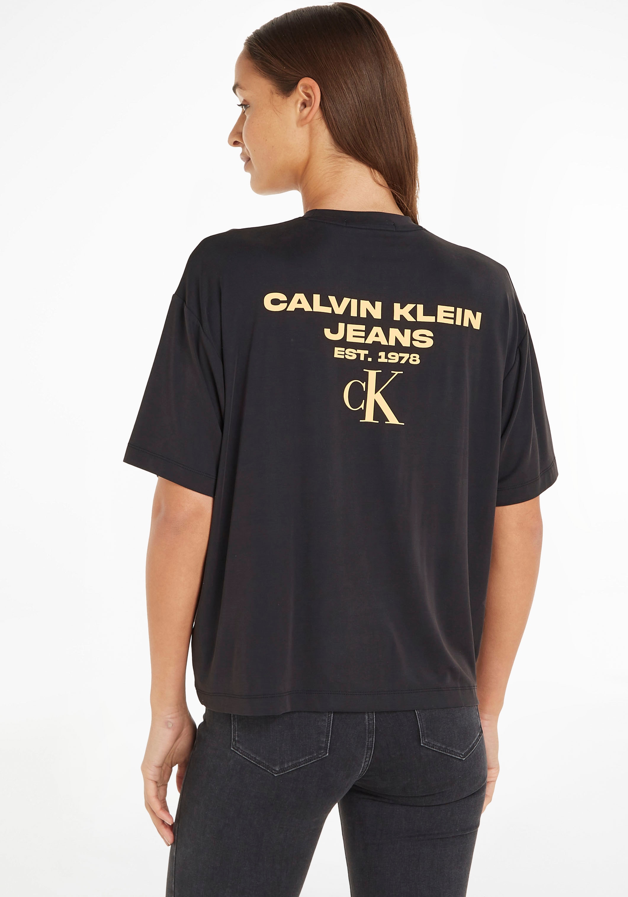 Calvin Klein Jeans T-Shirt »BACK LOGO MODAL BOYFRIEND TEE« shoppen | I\'m  walking