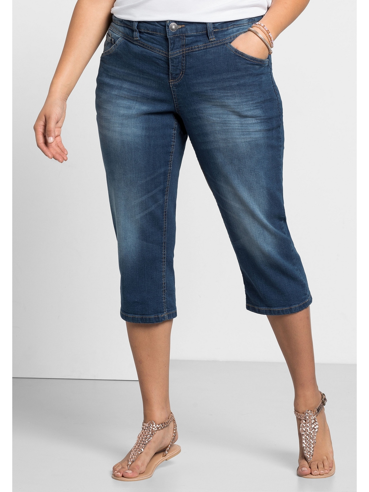 Sheego 3/4-Jeans »Große Größen«, Die Schmale mit Used-Effekten shoppen |  I\'m walking