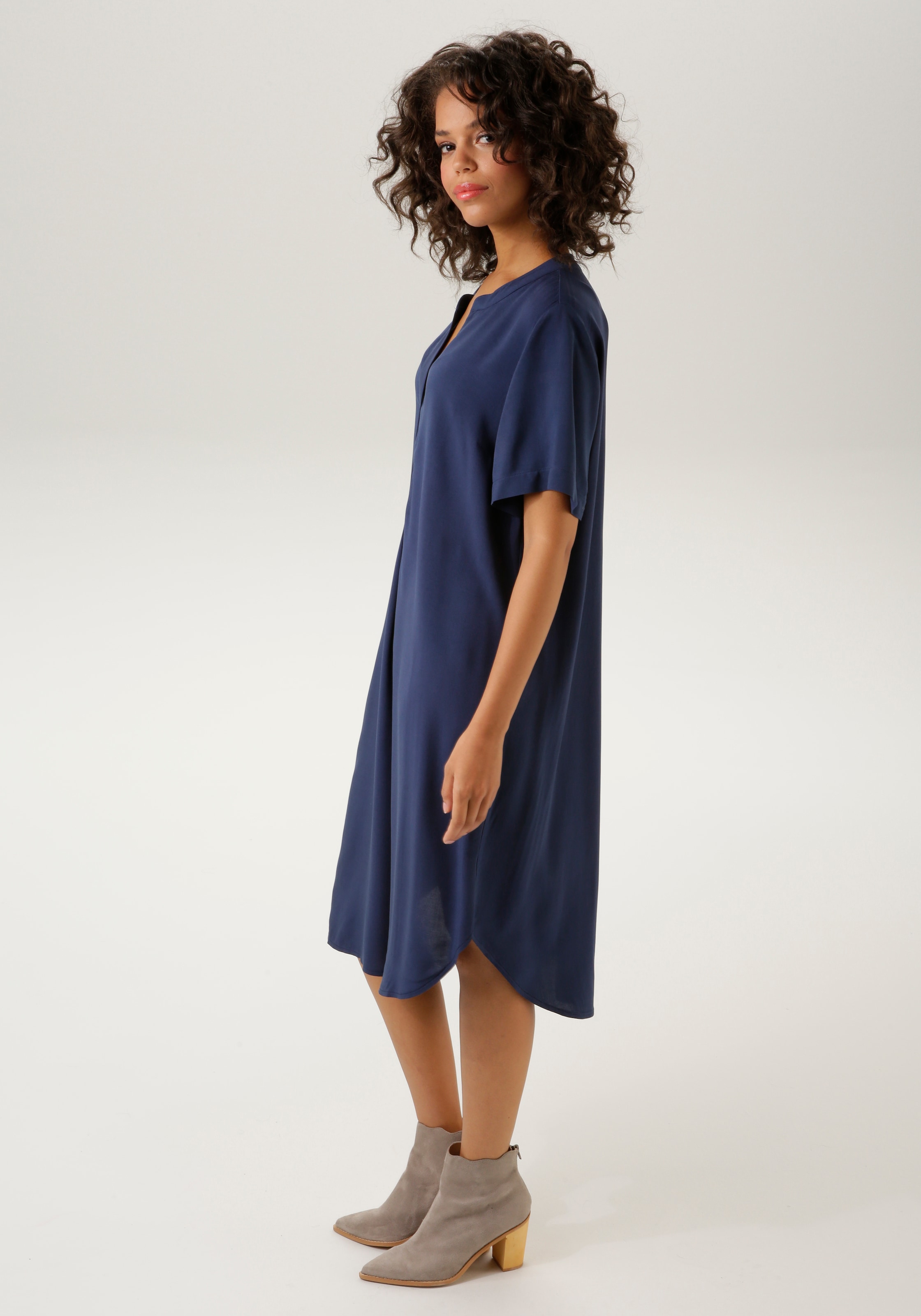 Aniston CASUAL Blusenkleid, in trendigen Farben - NEUE KOLLEKTION online  kaufen | I'm walking
