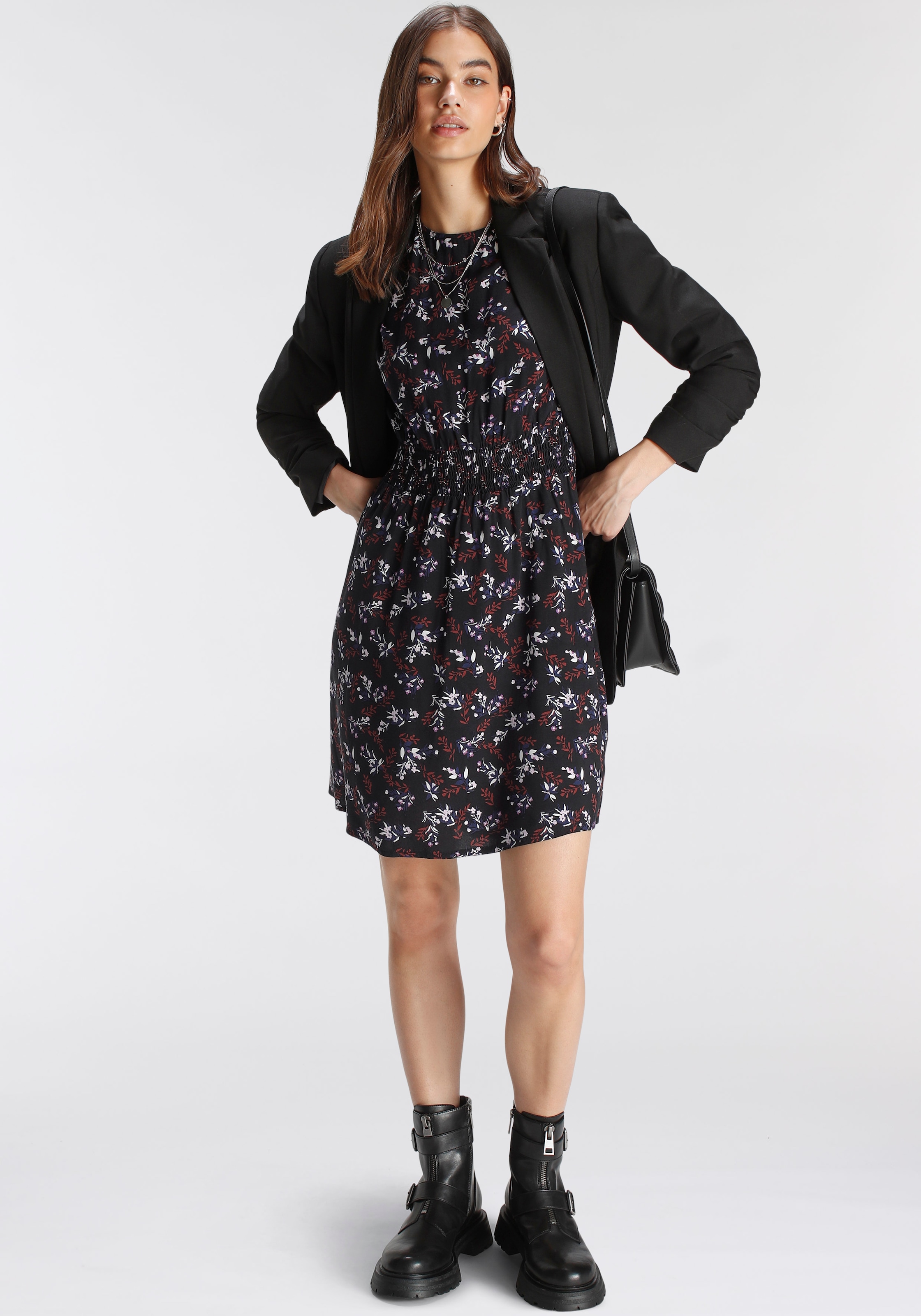 Tamaris Minikleid, mit elegantem Blumenprint online | I\'m walking