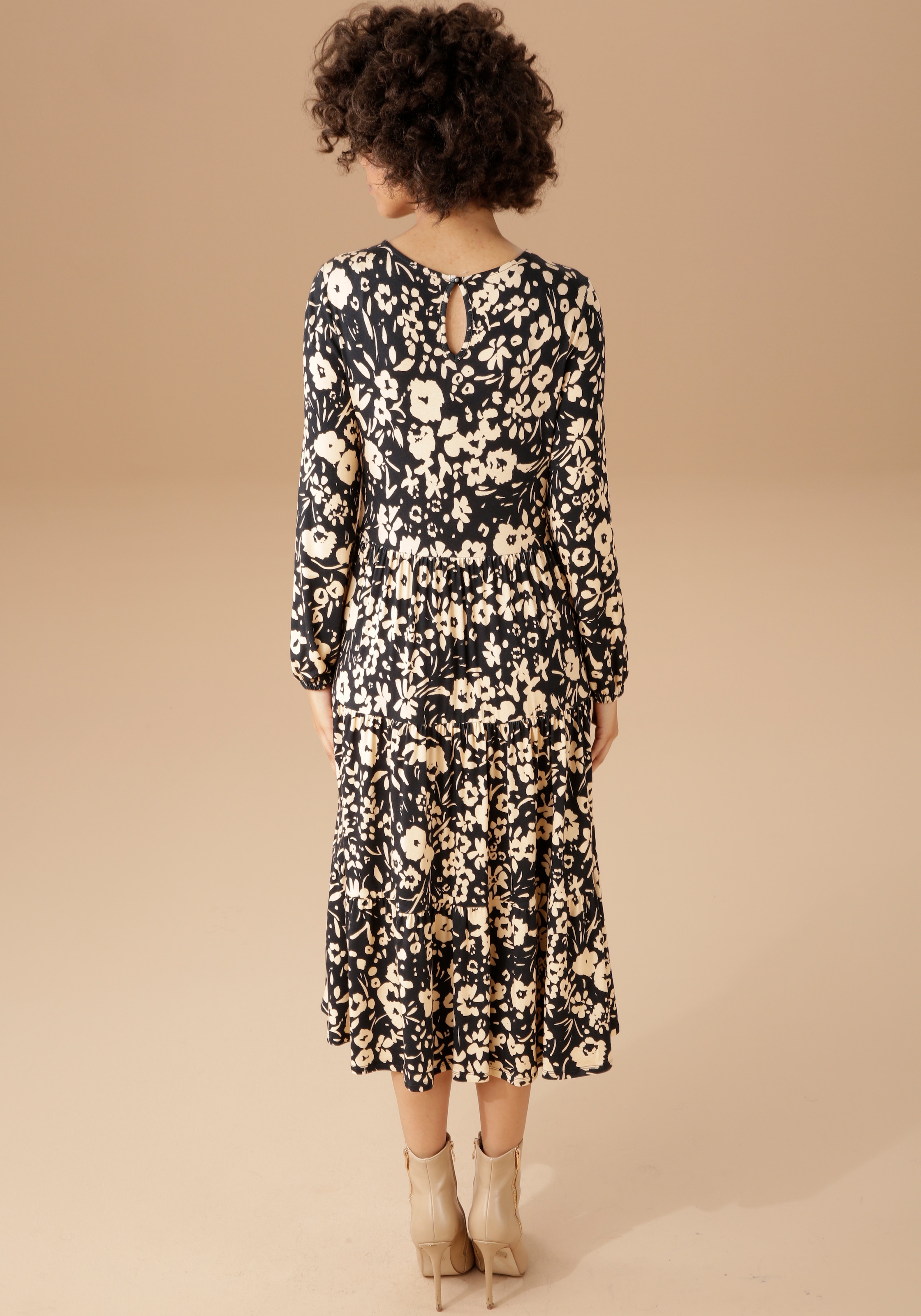 Aniston CASUAL bestellen abstraktem mit Blumendruck Jerseykleid