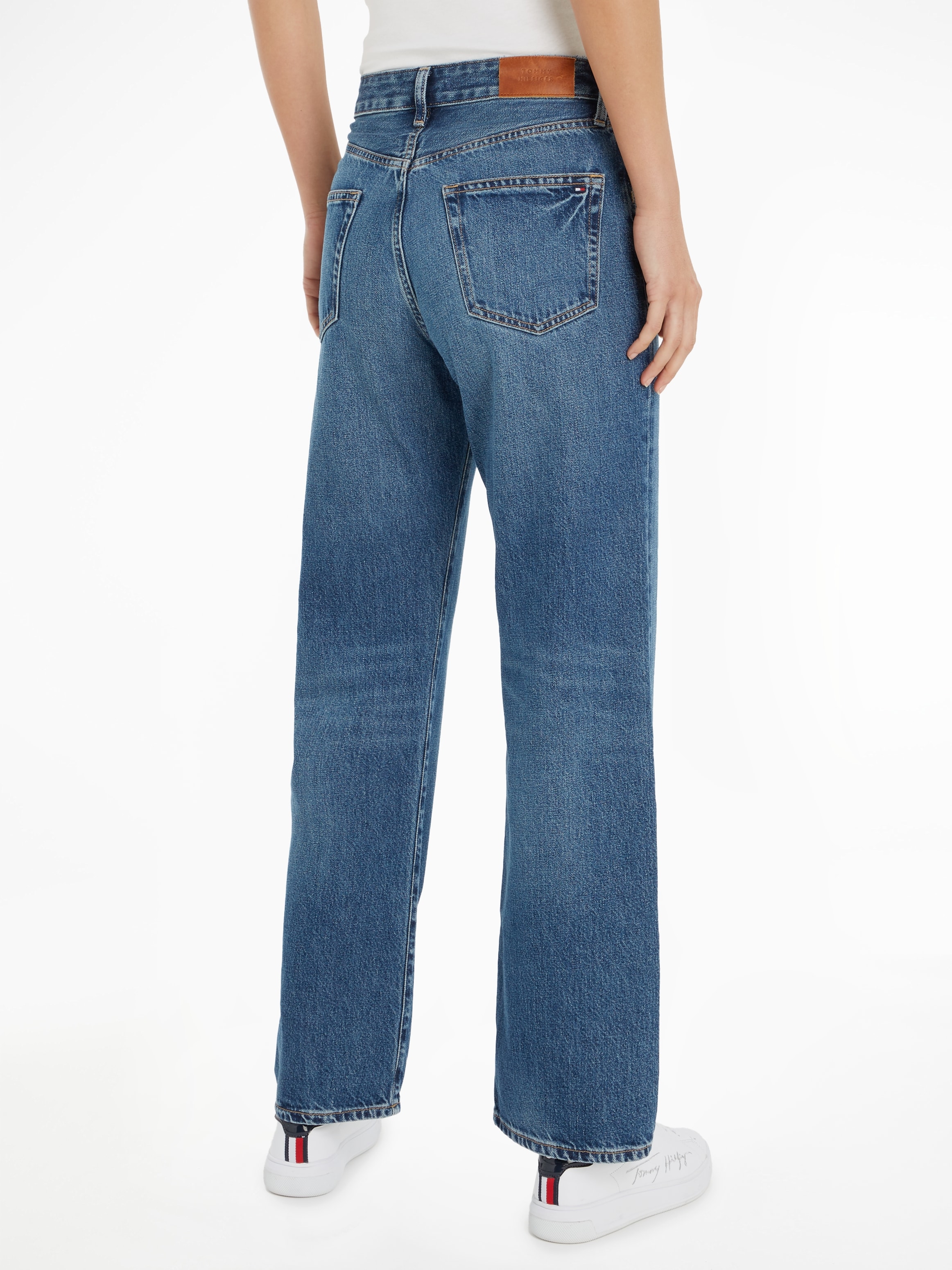 Tommy I\'m Straight-Jeans STRAIGHT kaufen walking Lederlogopatch mit Hilfiger RW »LOOSE KLO«, online |