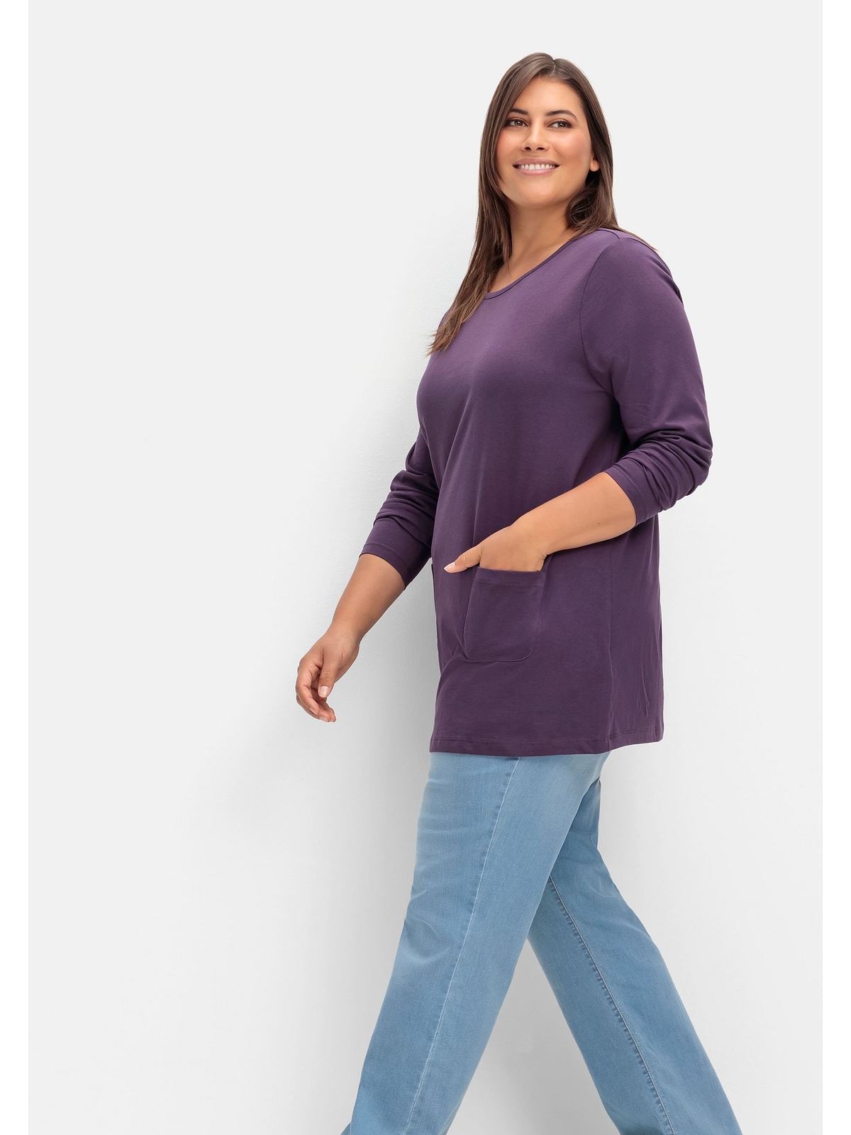 Sheego Longshirt »Große Größen«, mit walking Taschen online aufgesetzten | I\'m kaufen