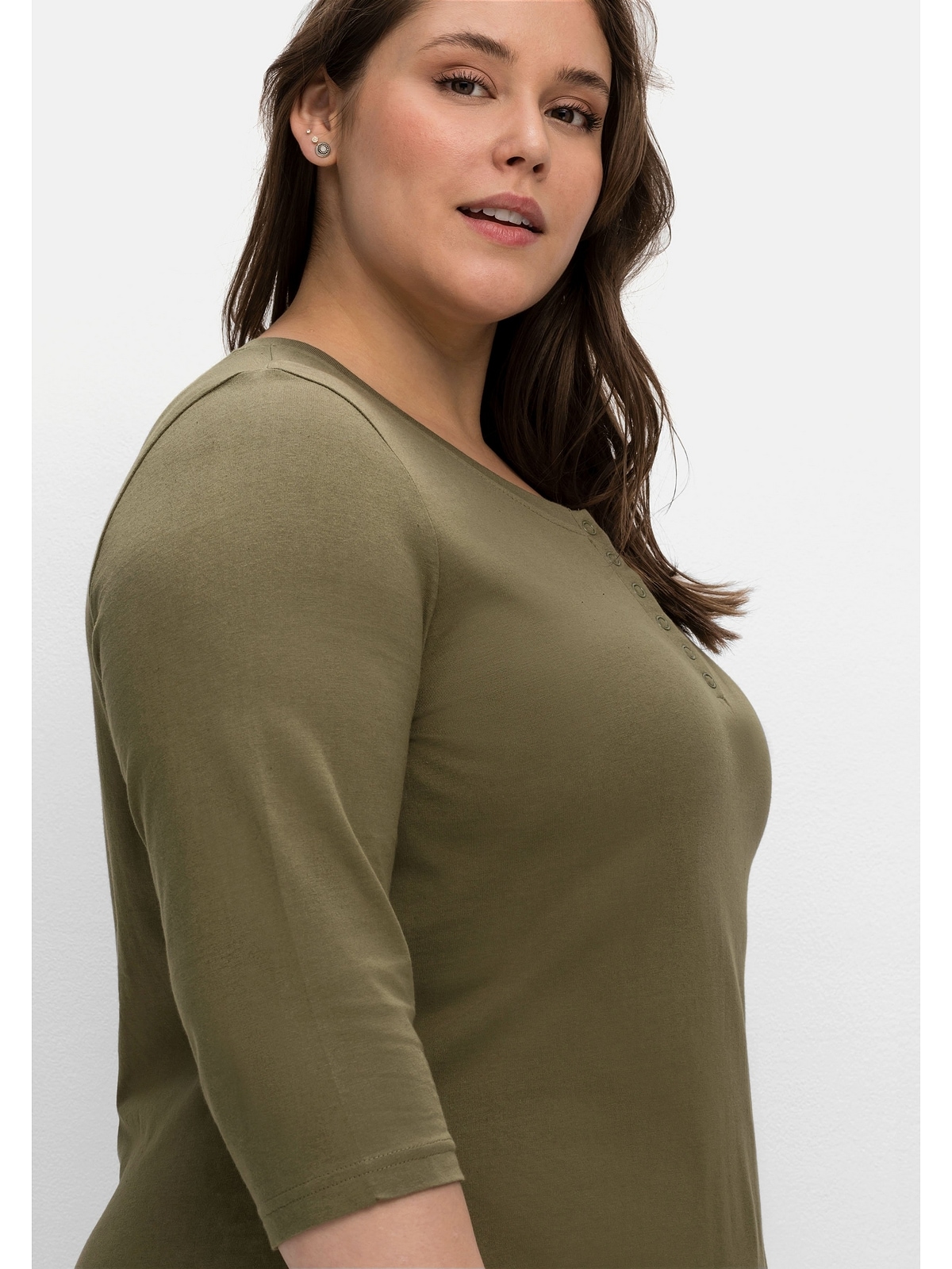 Sheego T-Shirt »Große Größen«, mit kurzer Knopfleiste und 3/4-Arm bestellen  | I\'m walking | V-Shirts