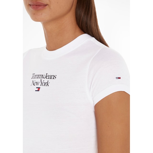 Tommy Jeans Kurzarmshirt »TJW BBY ESSENTIAL LOGO 1 SS«, mit Tommy Jeans  Label-Druck auf Brusthöhe online | I\'m walking