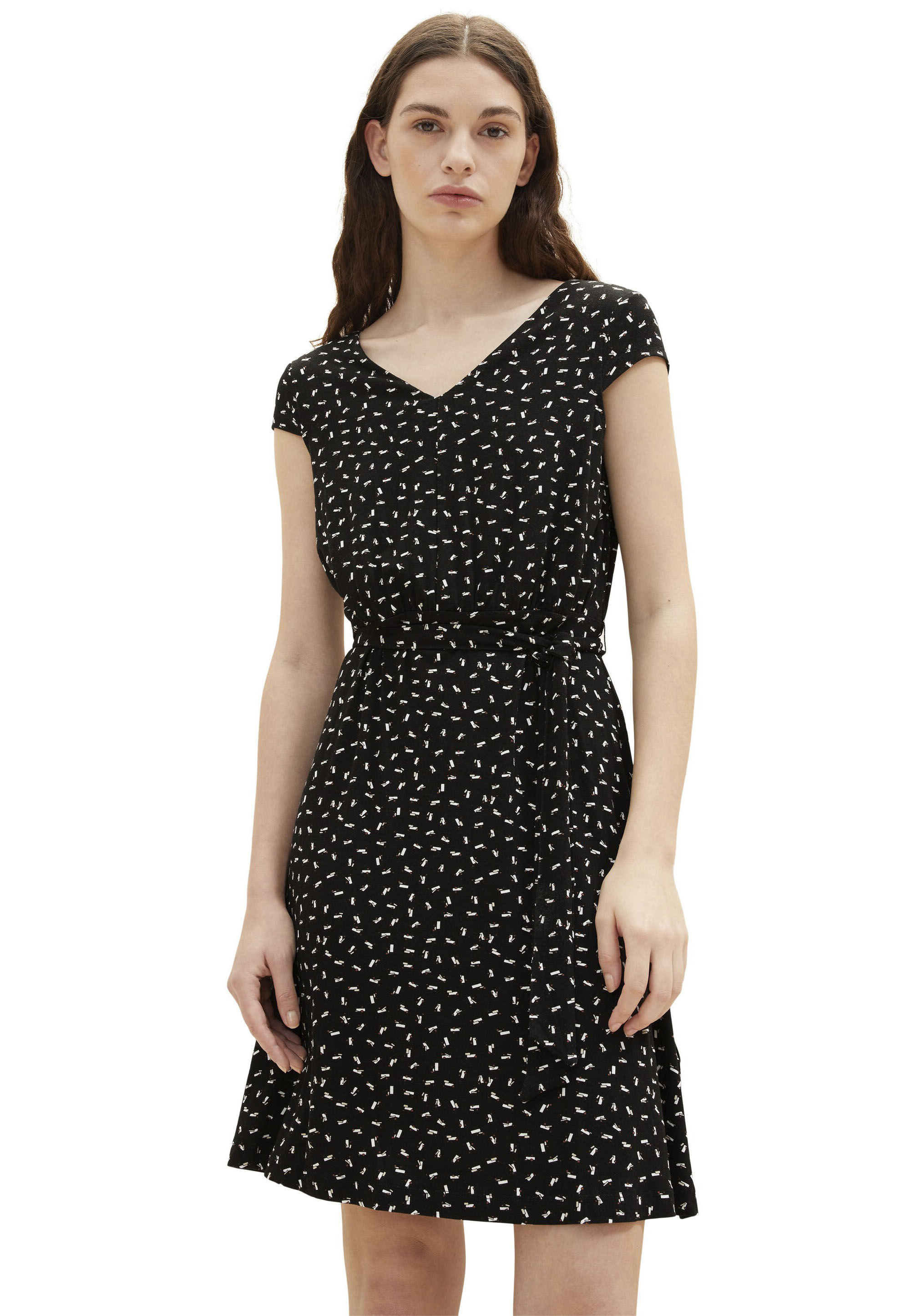 Tailliertes Kleid 2023 günstig online kaufen | walking I\'m