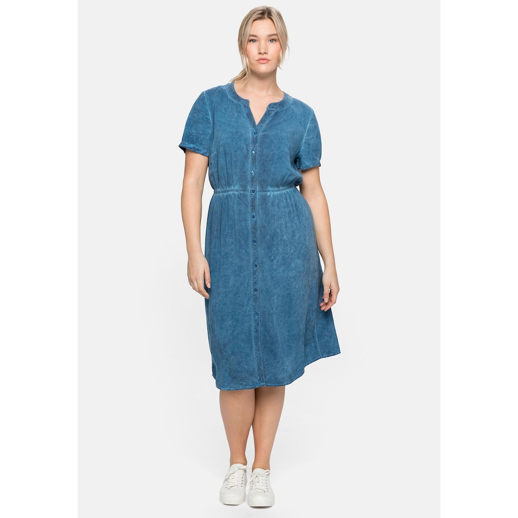 Sheego Blusenkleid »Kleid«, aus Viskose, in Oil-dyed-Waschung