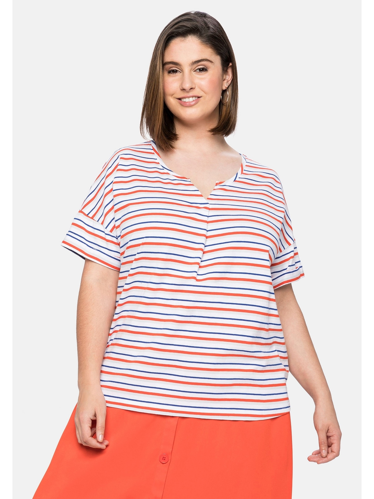 Sheego T-Shirt »Große Größen«, mit Rücken bestellen verlängertem Ringeln garngefärbten und